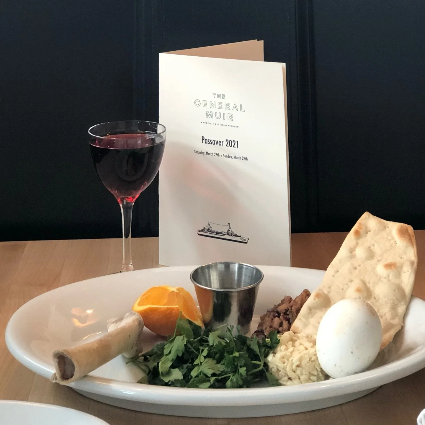 How many of you have been coming for seder dinners at @thegeneralmuir long enough that you have a full set of our mini-haggadot, with different dates on the covers but the same (very abridged) guide to the seder inside? How many do you have?

Reserva