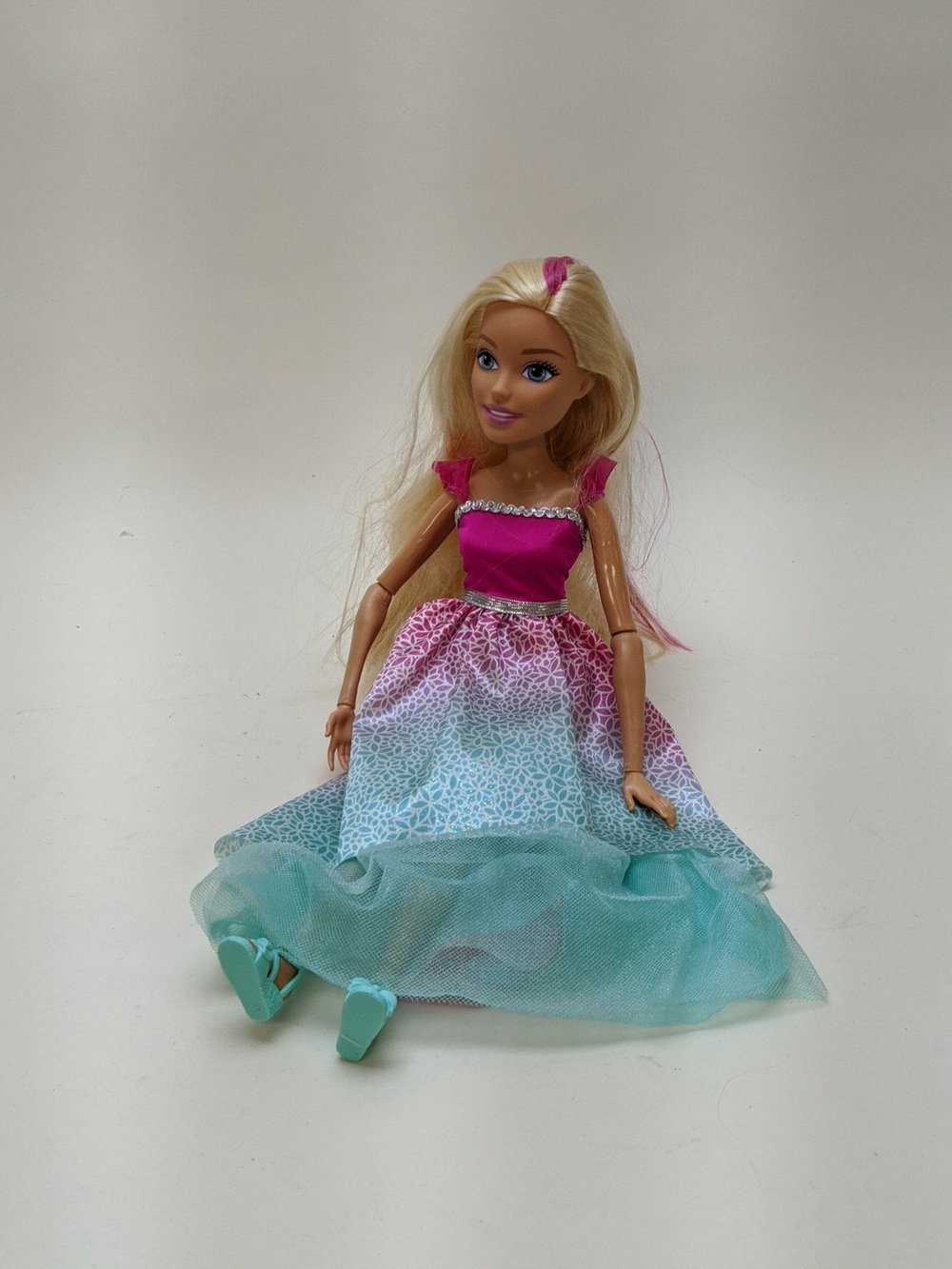 Oxideren eenzaam Bel terug Barbie Dreamtopia Endless Hair Kingdom Doll — Kid A Marketplace