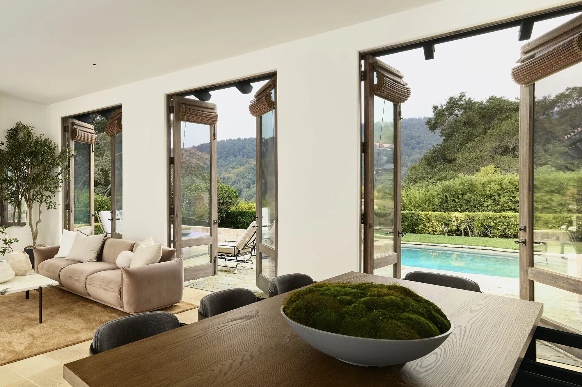 Woodside_Olive_Hill_02_proj_img_.jpg