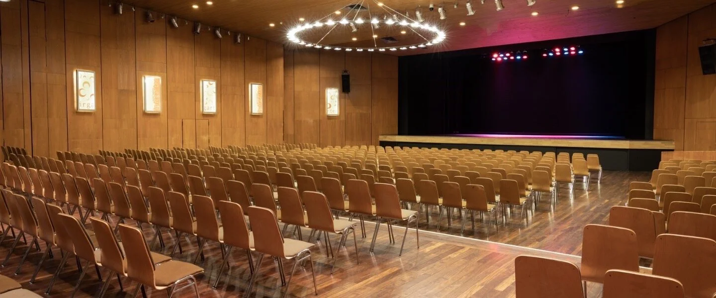 Orchesterkonzert unter der Leitung von Philip A. Draganov