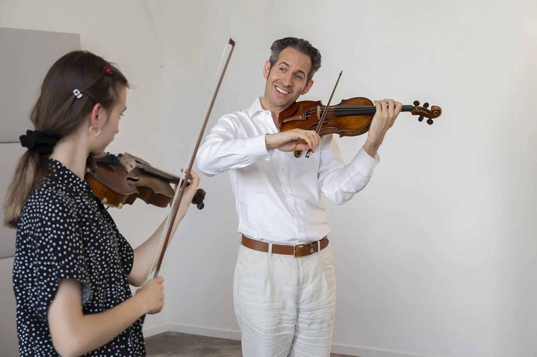 Prof. Philip A. Draganov (Violine & Künstlerischer Leiter SIMA)