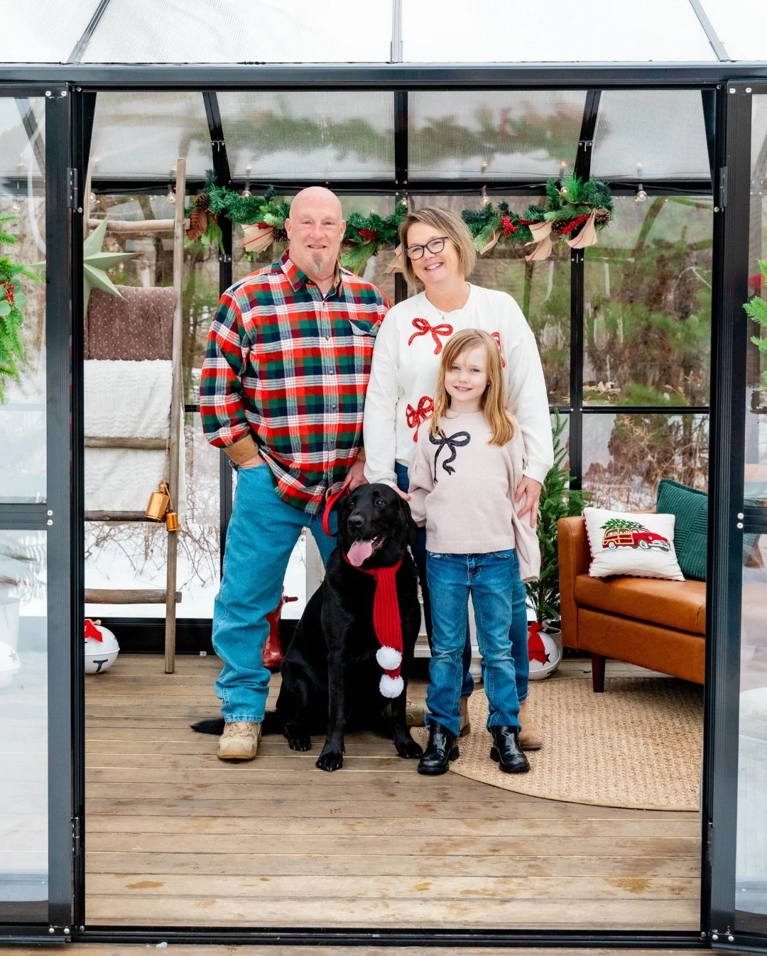 Where holiday magic grows✨🌱