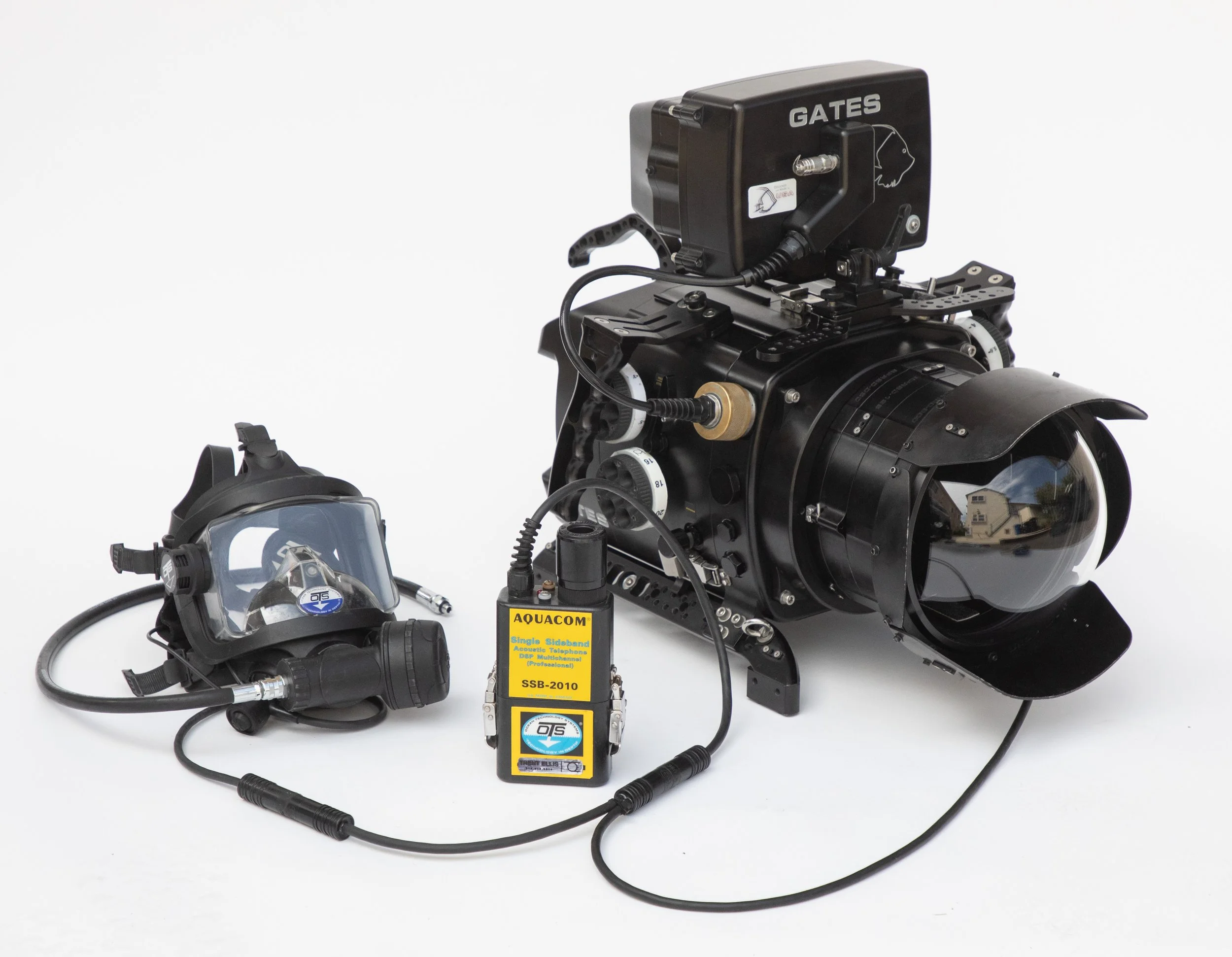 Gates deep weapon housing with red gemini and ocean technology wireless comms and guardian mask