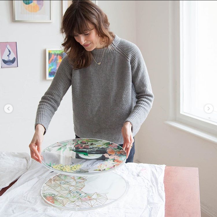 The artist assembles her glass layers. Photos Courtesy of Instagram