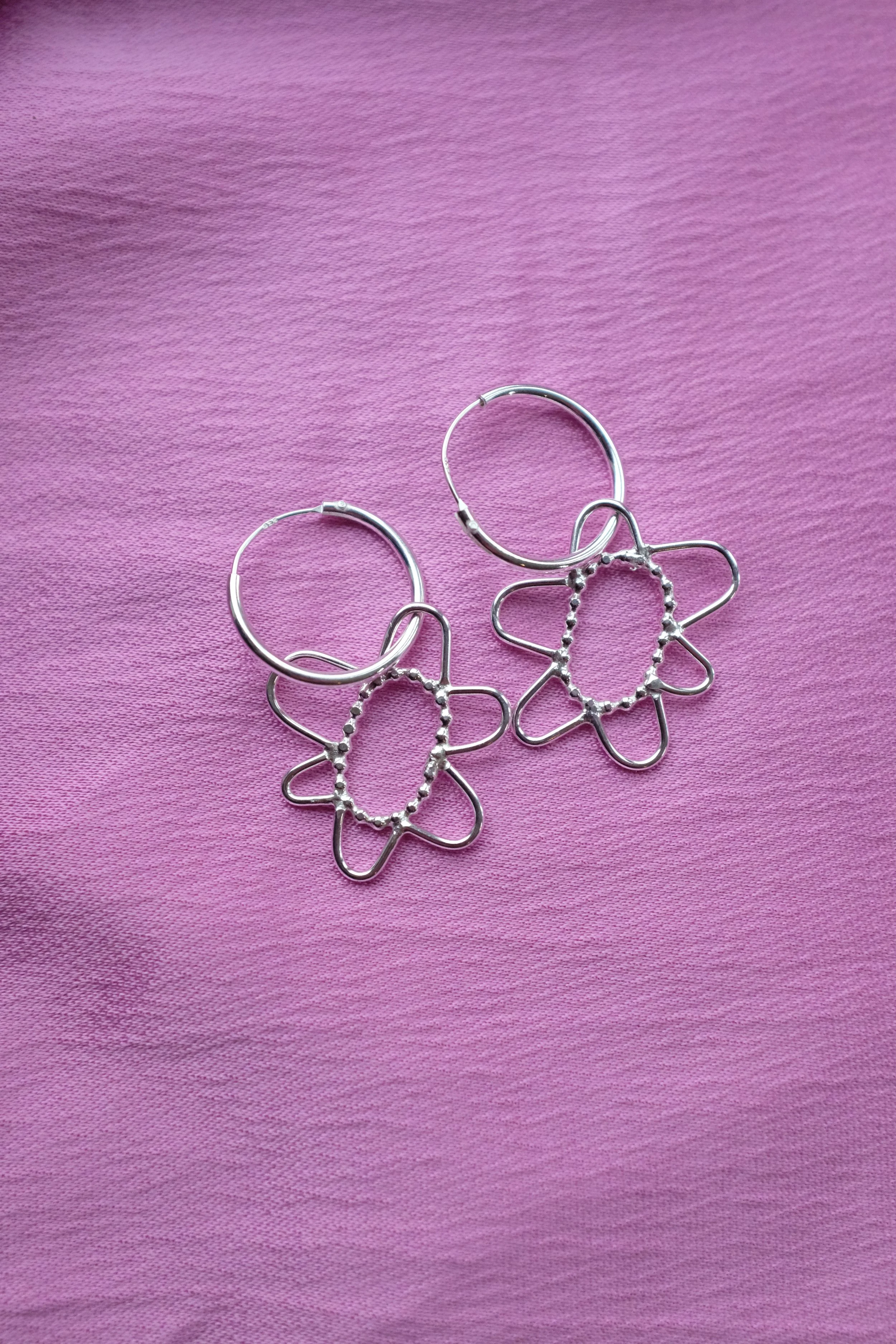 【GRAVER】Heart Smile Embroidery Round Knit Designer fashion, Seoul-fully created | W Concept