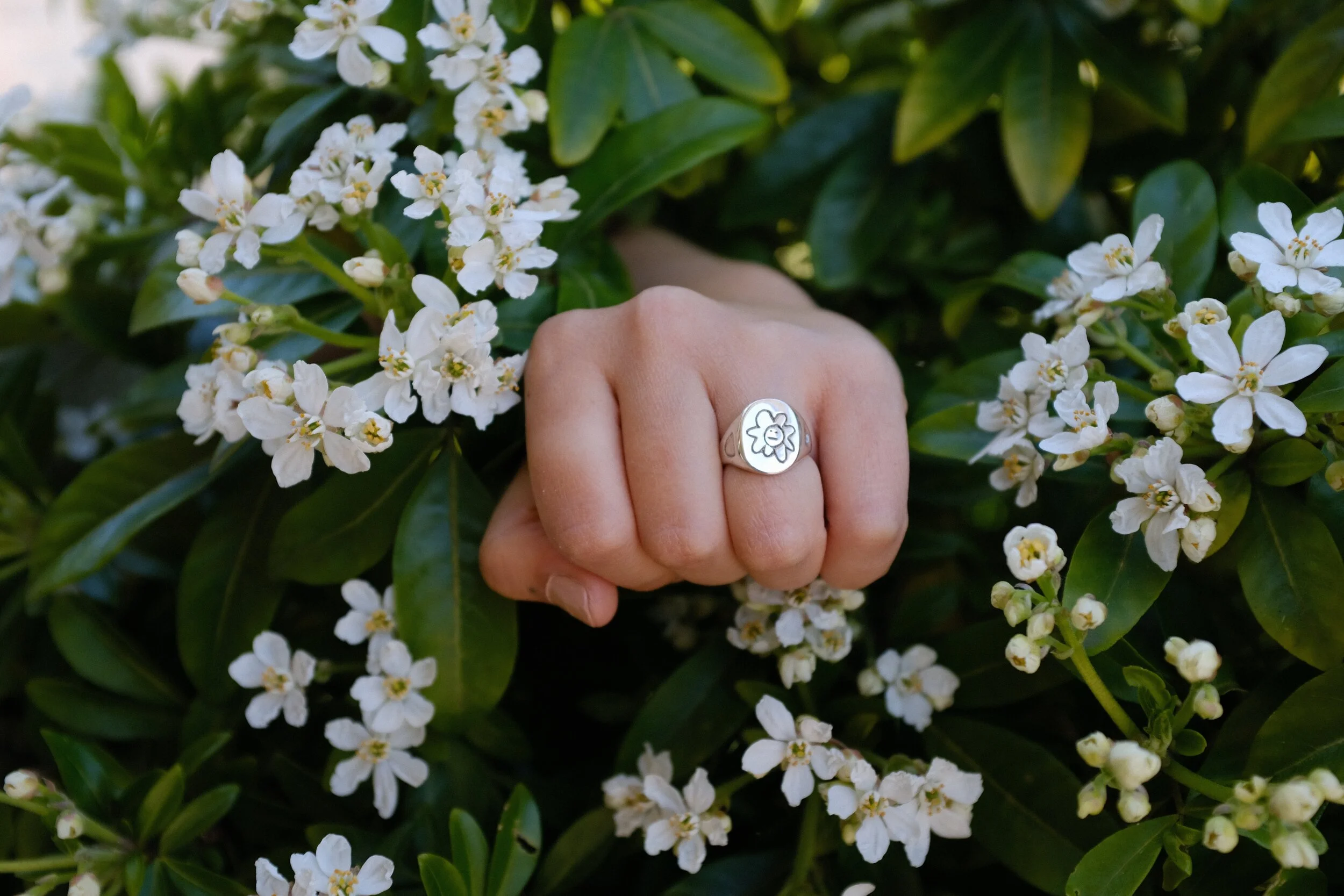 Daisy_Silver_Signet_Ring