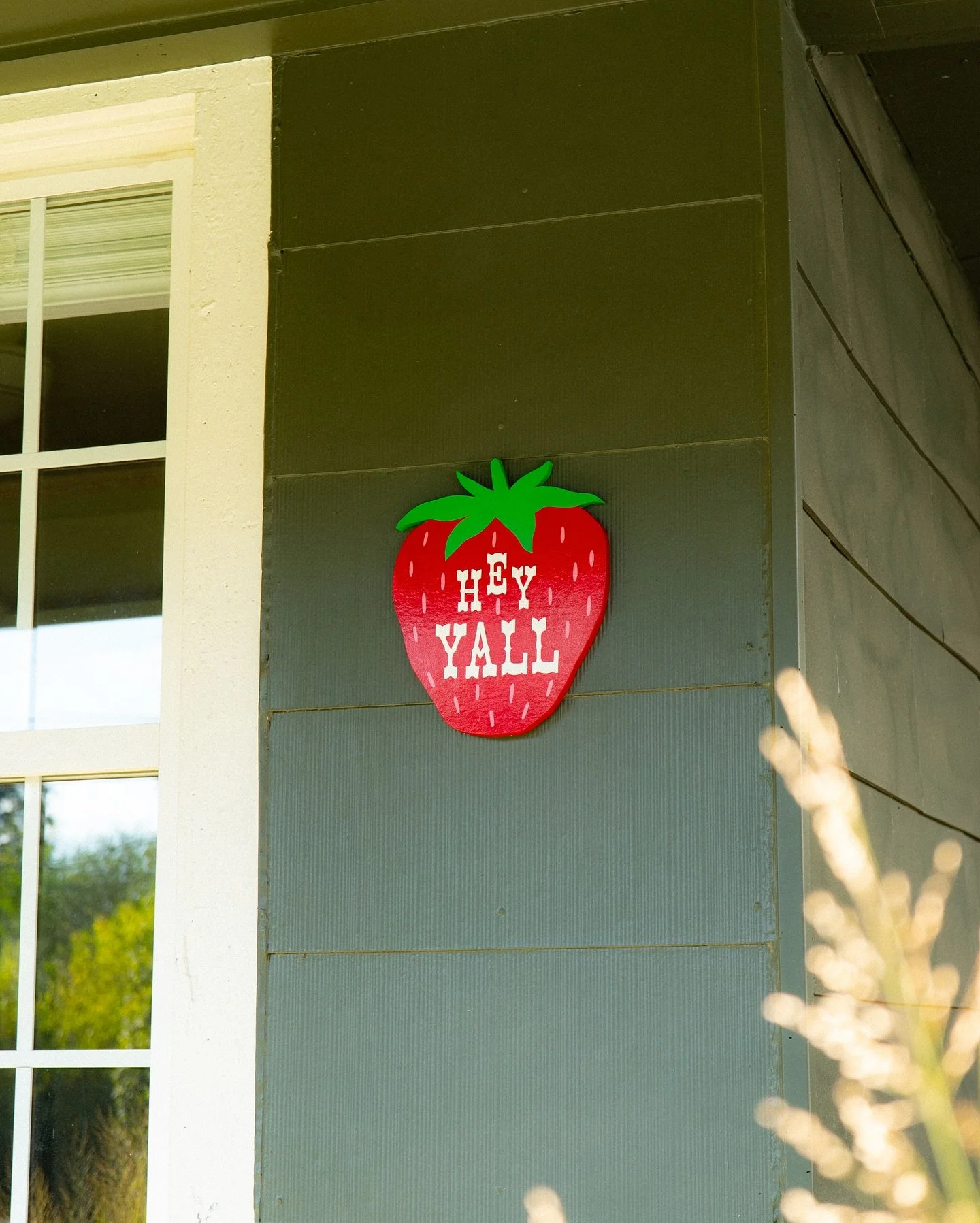 Added a porch garnish to our shop 🍓link in bio for that fresh produce 👩&zwj;🌾