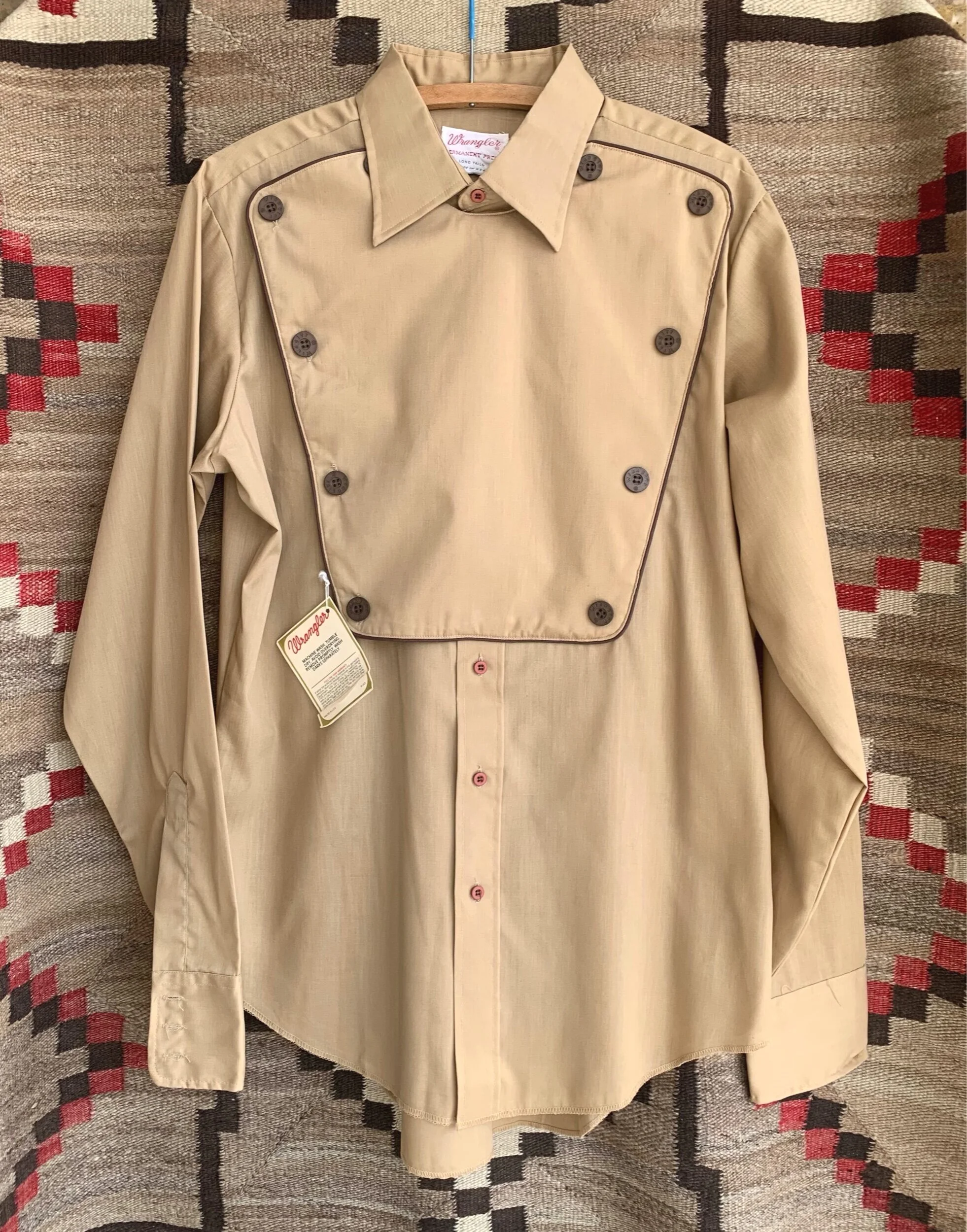 DFB83F1B-1130-47C6-8110-017782B802CD