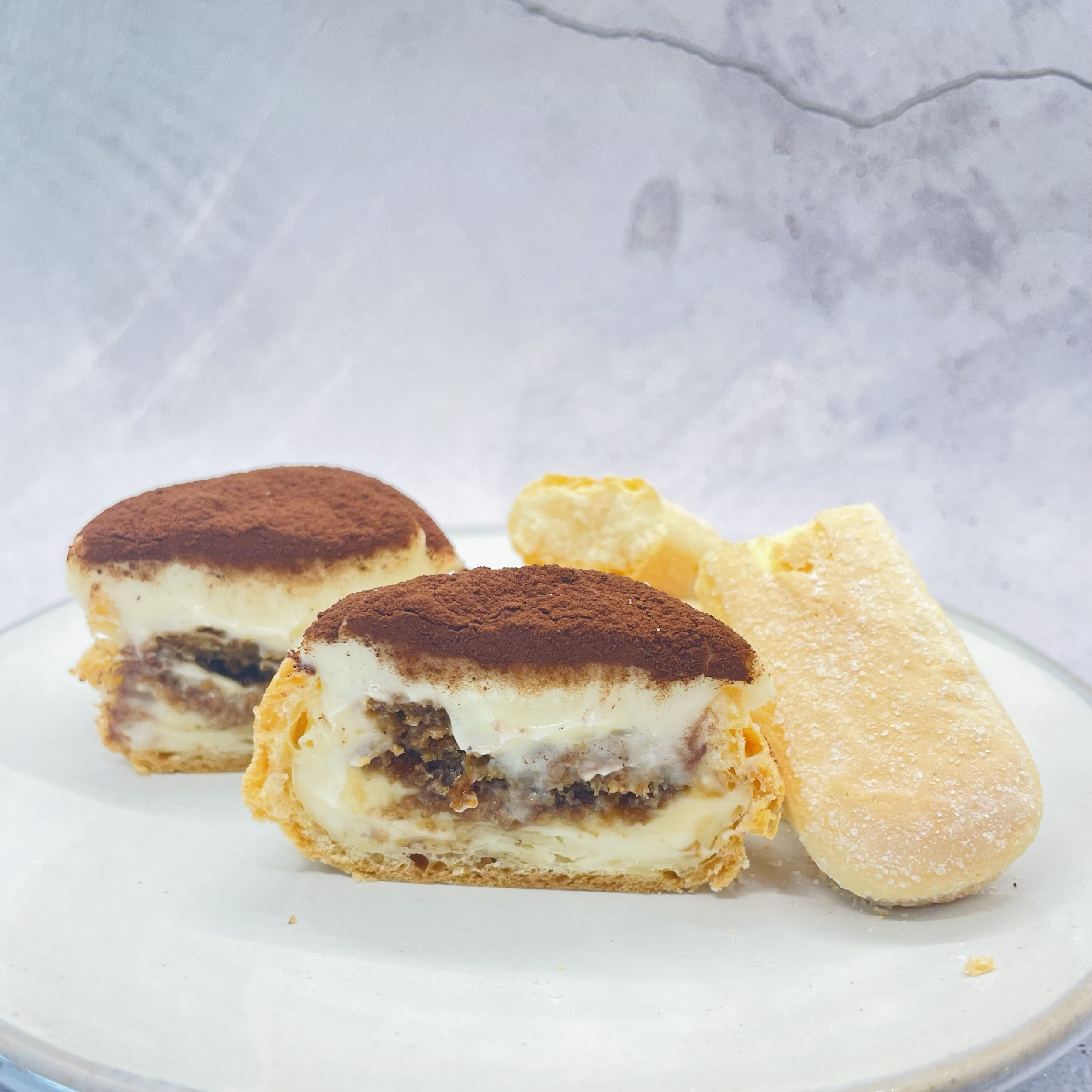 Tiramisu Cream Puff