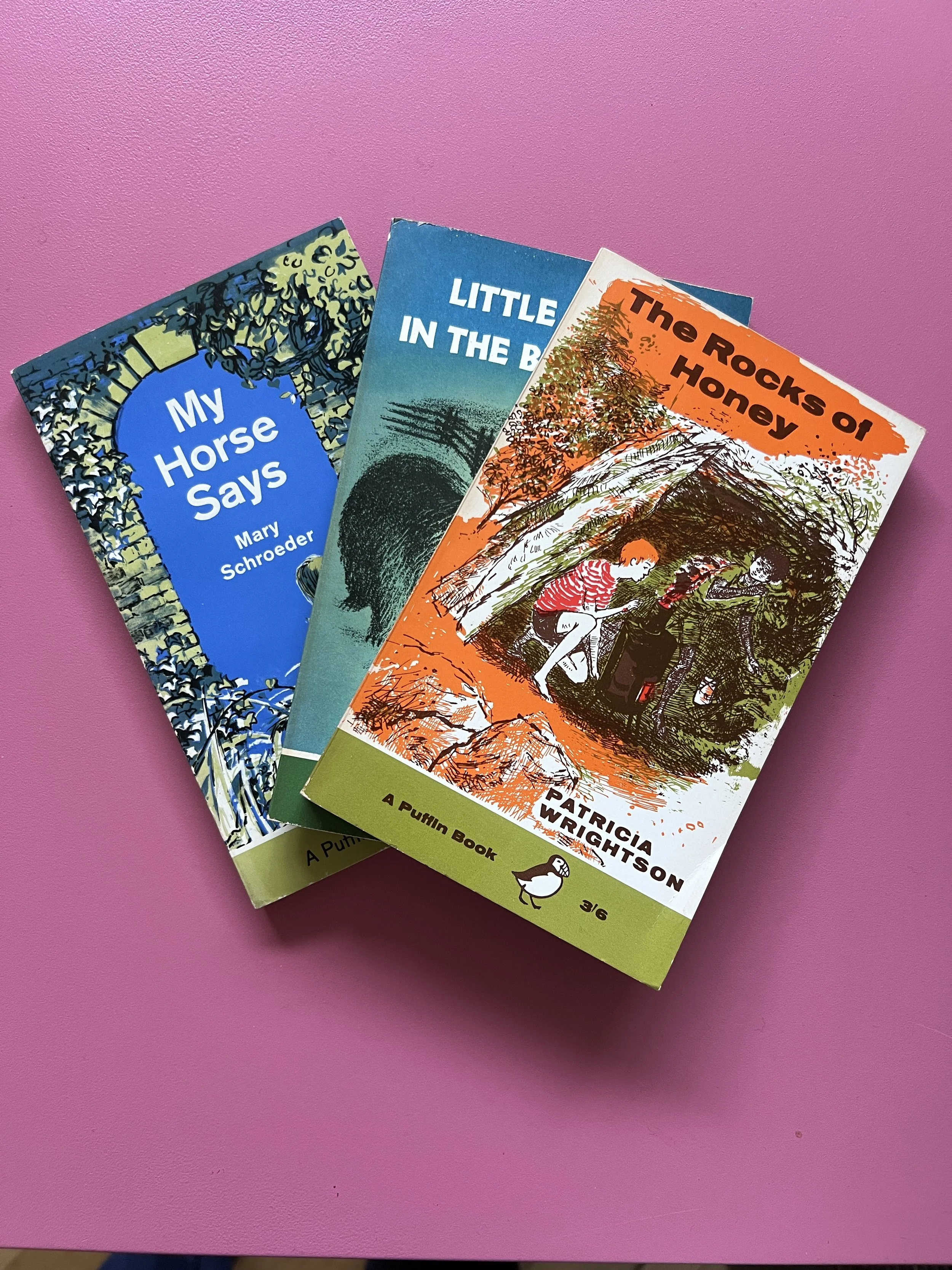 Lucky Dip Vintage Children's Puffin Bundle