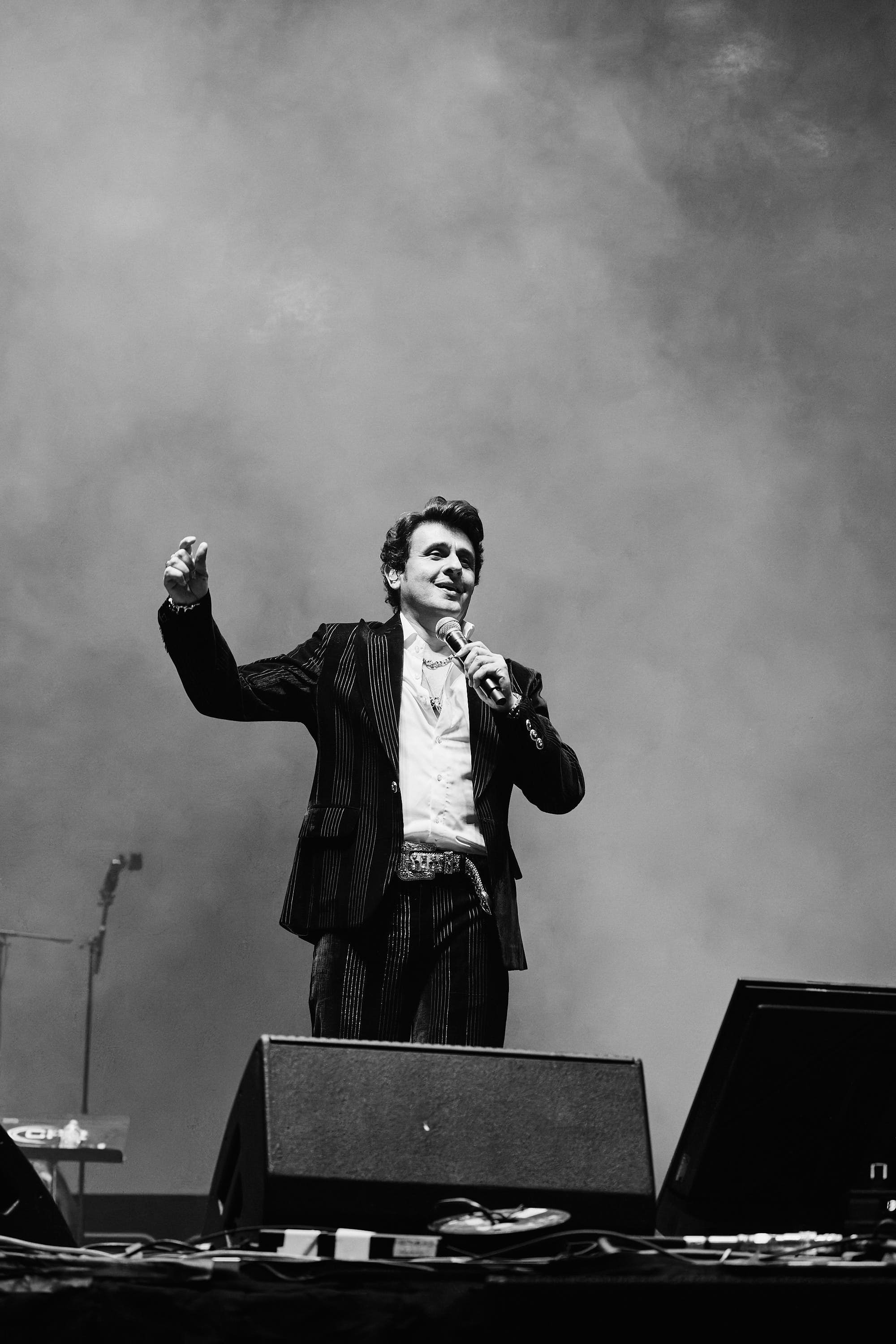 20260913_DHRUMILDESAI_SonuNigam_3999.jpg