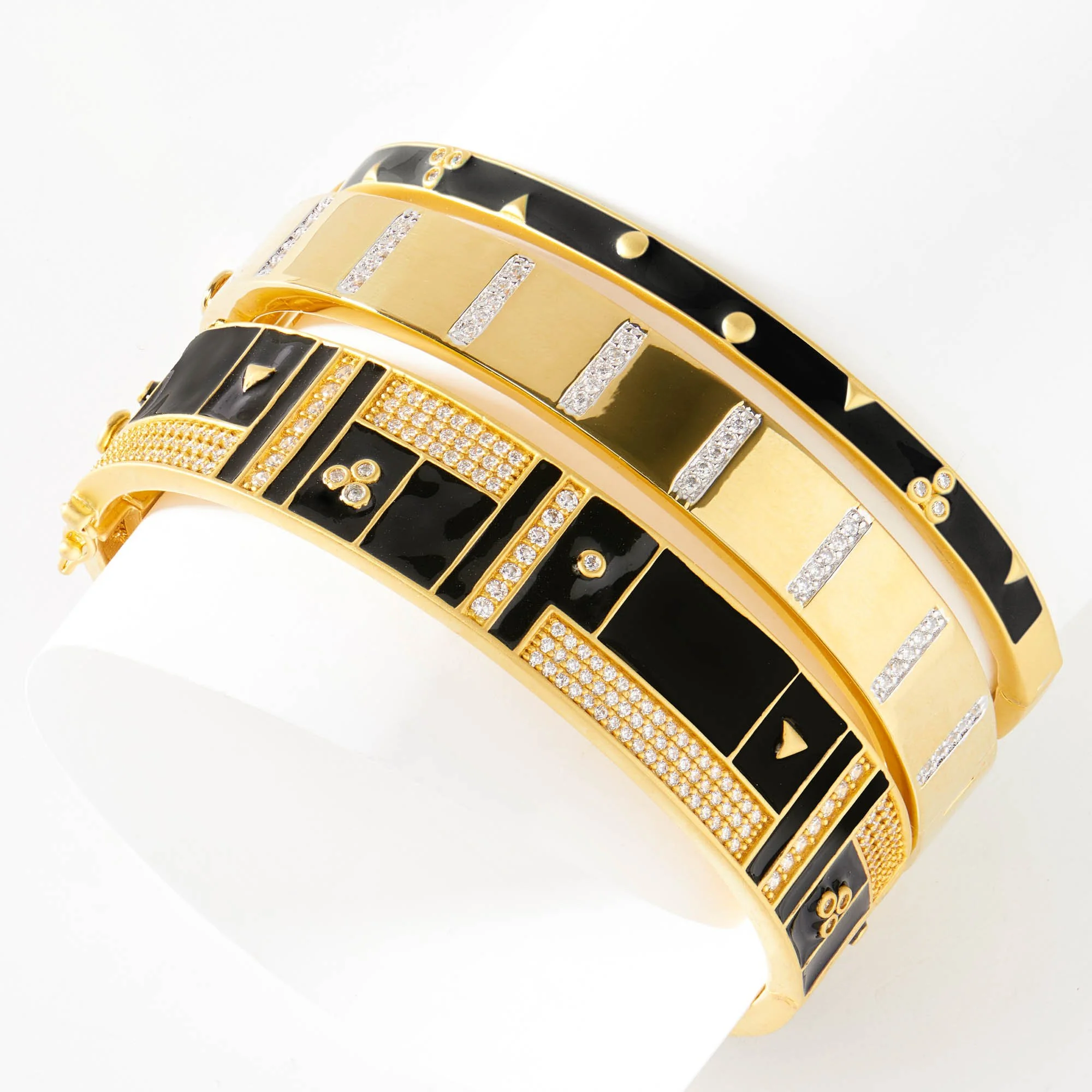 Black Enamel 2019 Summer.jpg