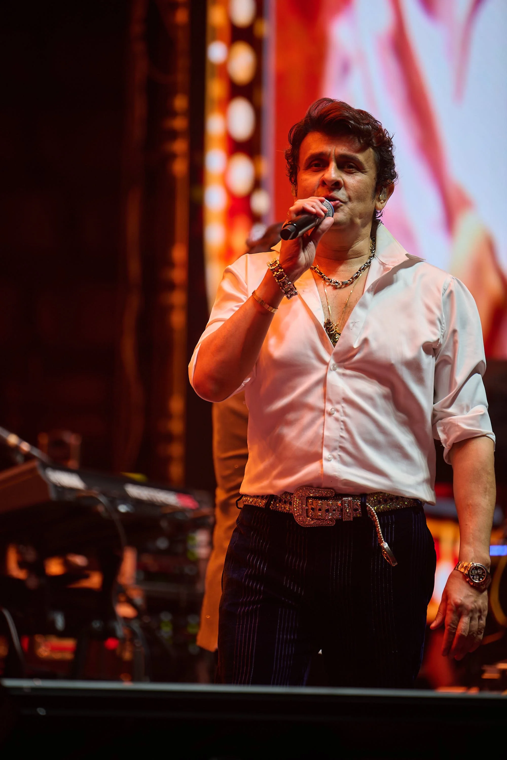 20260913_DHRUMILDESAI_SonuNigam_2587.jpg