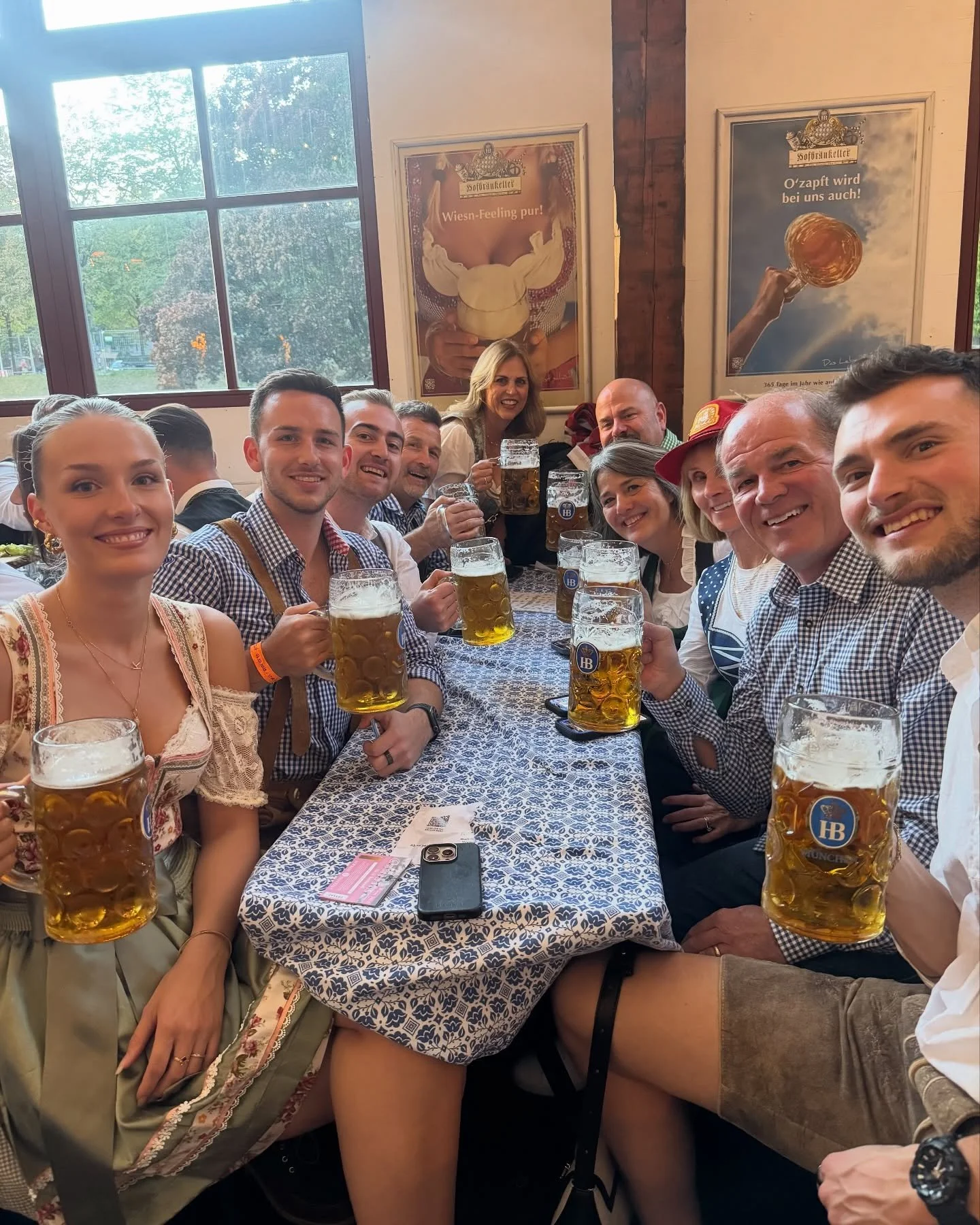 🇩🇪 The No-Li crew made the trek to Germany with some of our business partners &mdash; soaking in Munich beer culture. We wrapped it up with our friends at the Hofbr&auml;uhaus who hosted us for Oktoberfest 🍻

We even cracked open a few cans of our