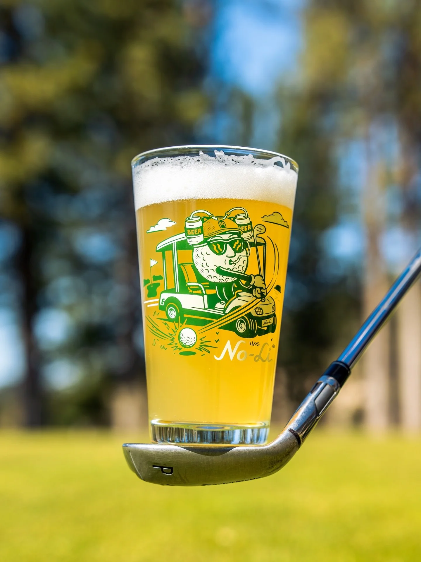 ⛳️ The Mulligan Glass ⛳️

Mondays &amp; Wednesdays at the Pub. 

Grab a pint, take it home:

🔸 Cascade Fog Hazy IPA
🔸 Any Hard Seltzer

While they last.