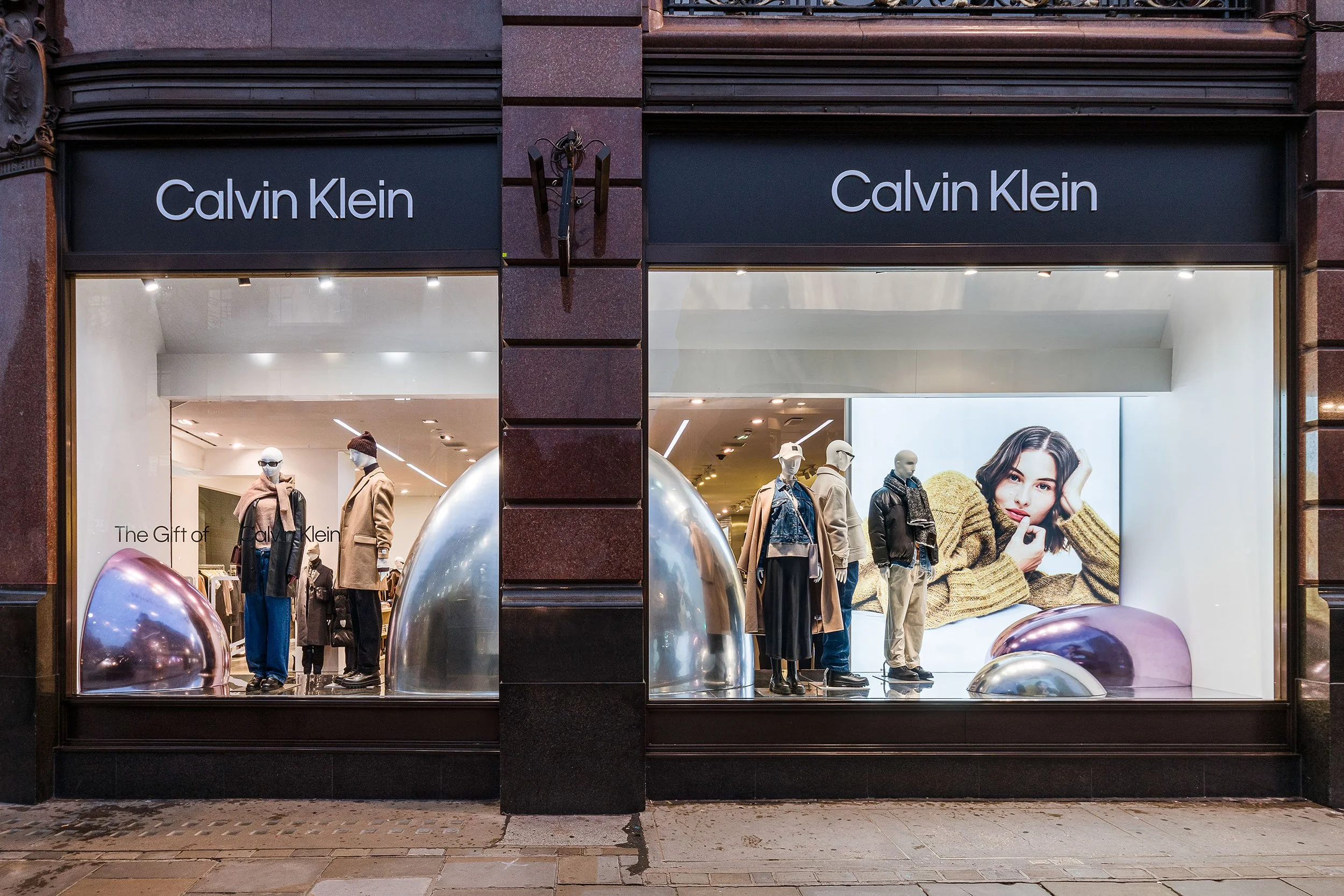 HO24_EMEA_CK_REGENT_STREET_LONDON_02_110124.jpg