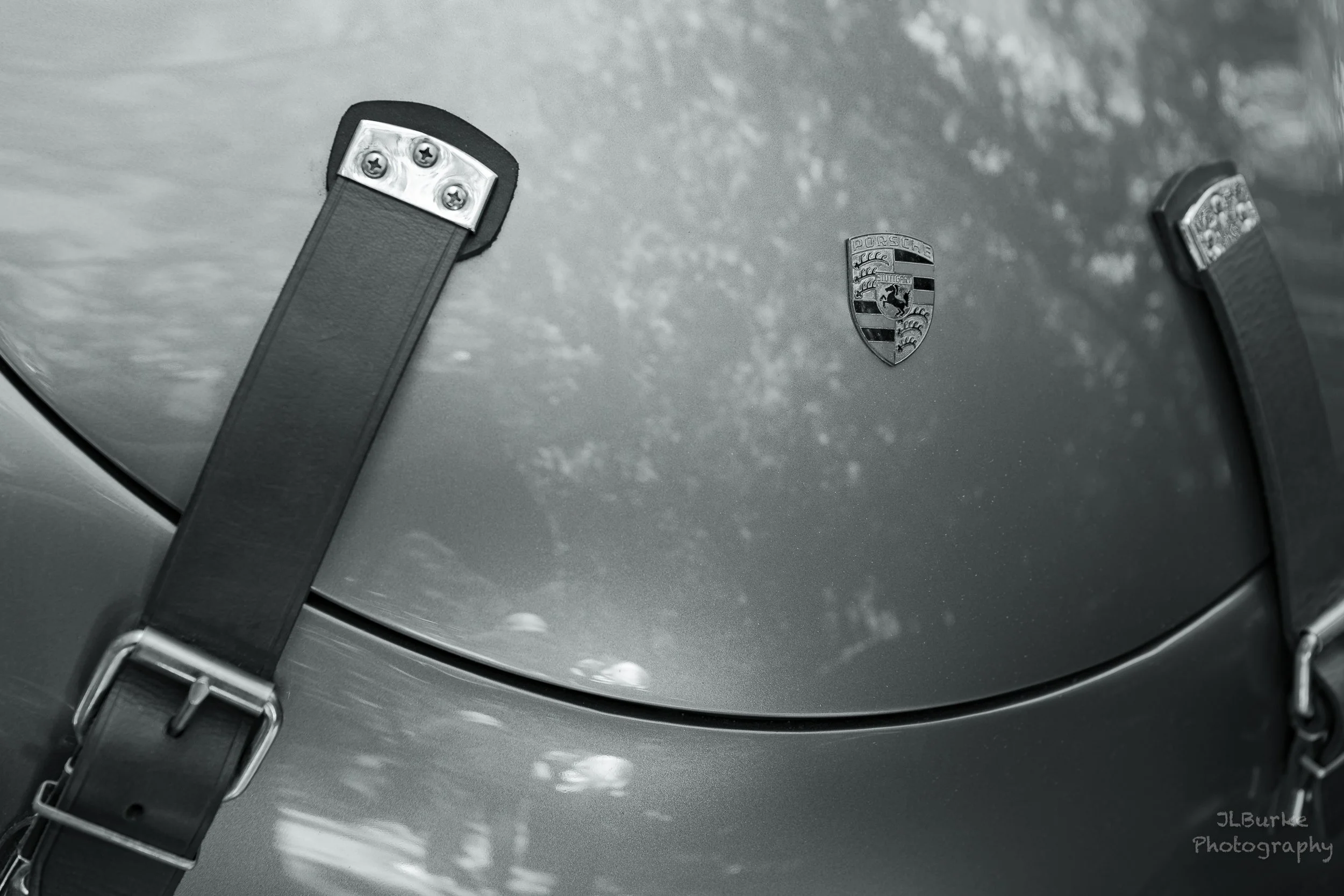 Porsche Straps I-W.jpg