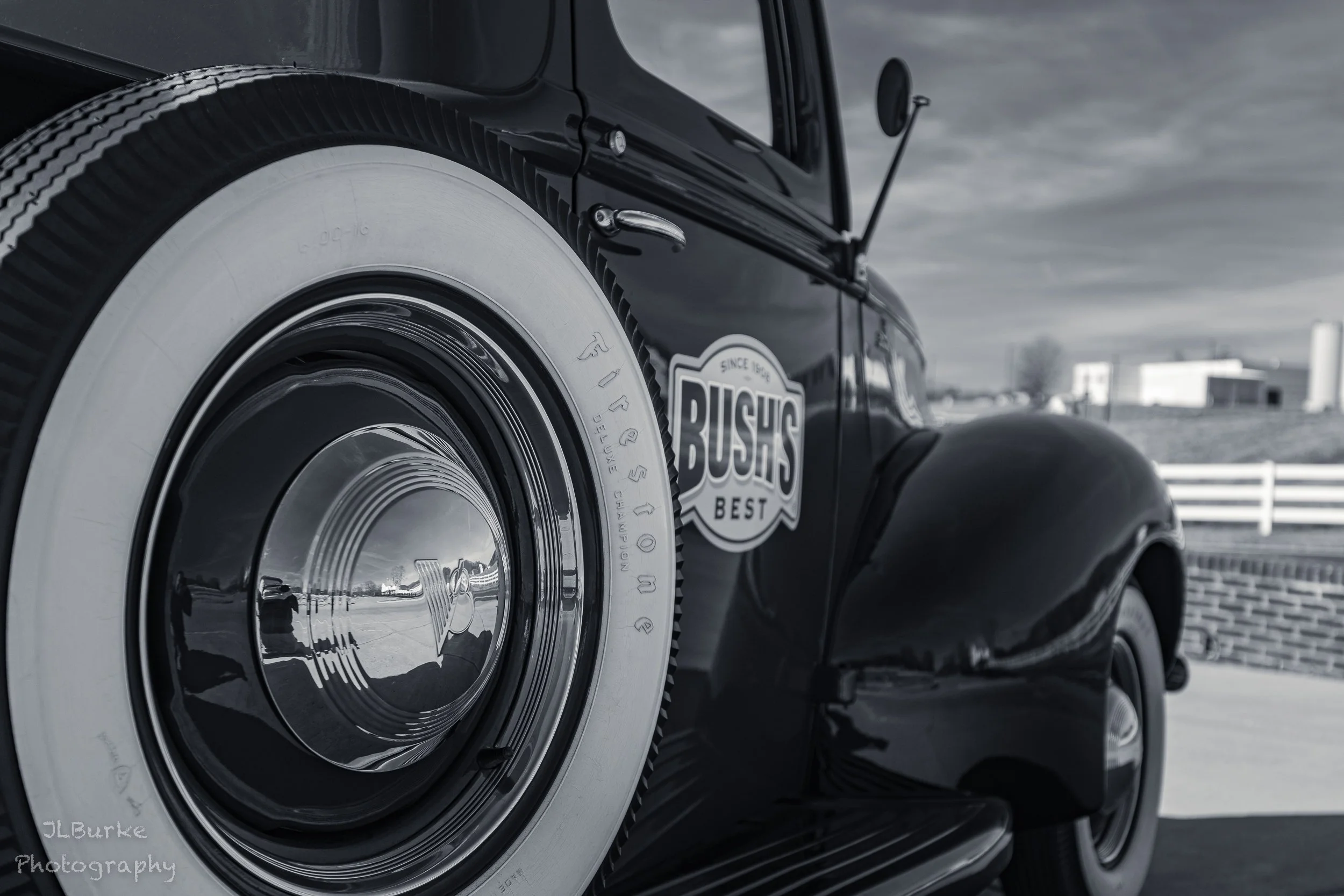 1940's Ford Bushs Beans I-W.jpg