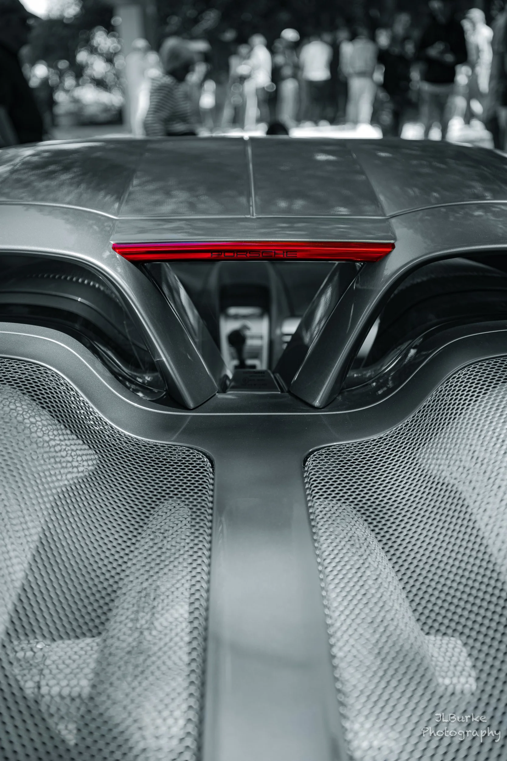 Porsche Carrera Brake Light I-W.jpg