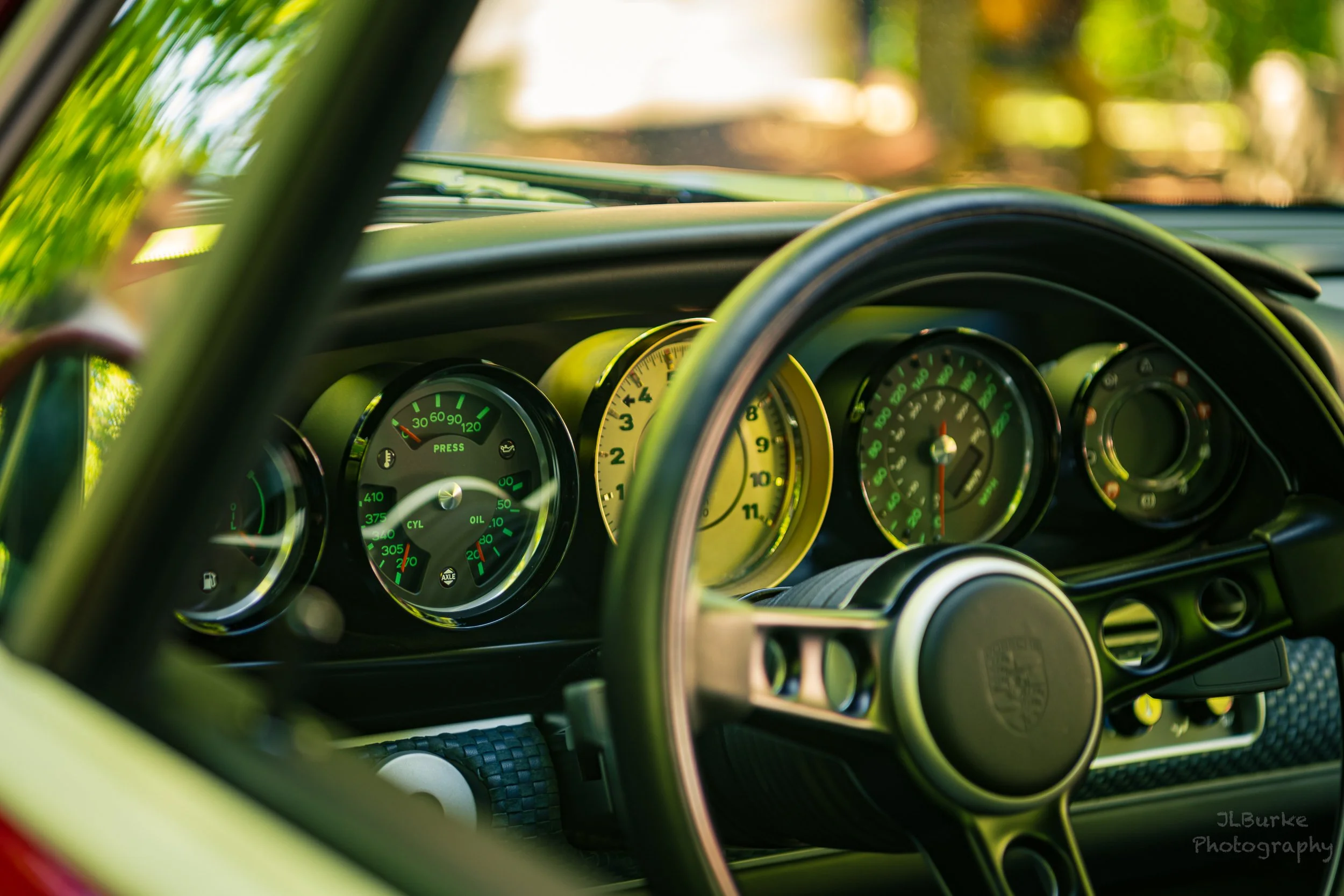 Porsche Gauges I-W.jpg