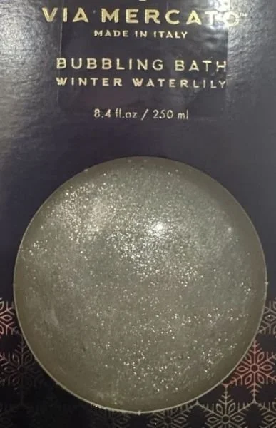 WINTER WATERLILY BUBBLE BATH
