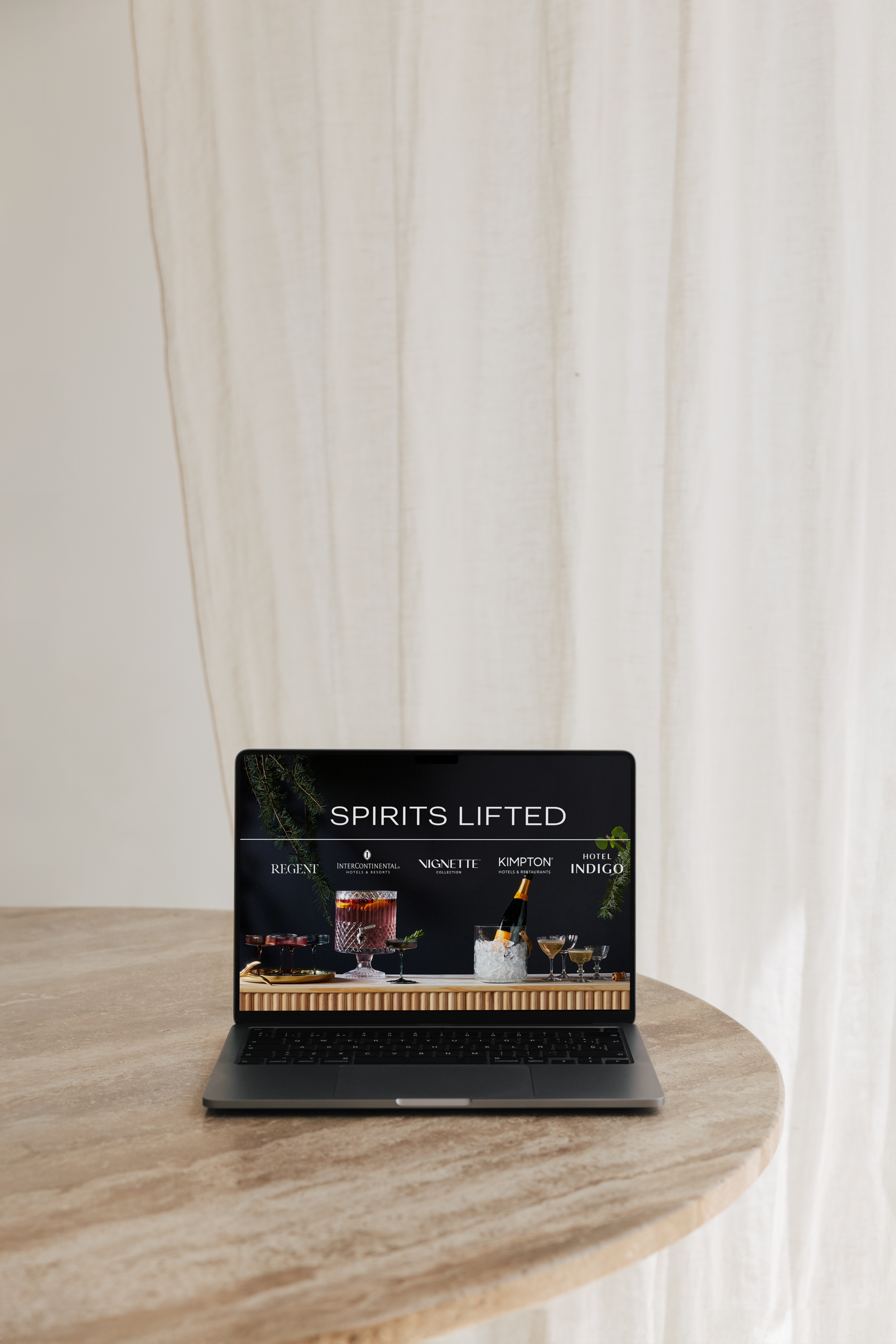 ihg-LUXLIFE-Wiinter-SpiritsLIFTEDDD.png