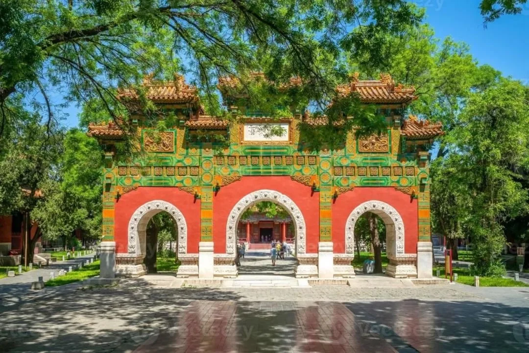 A Walk into the Chinese Mind: Confucius Temple & Lama Temple