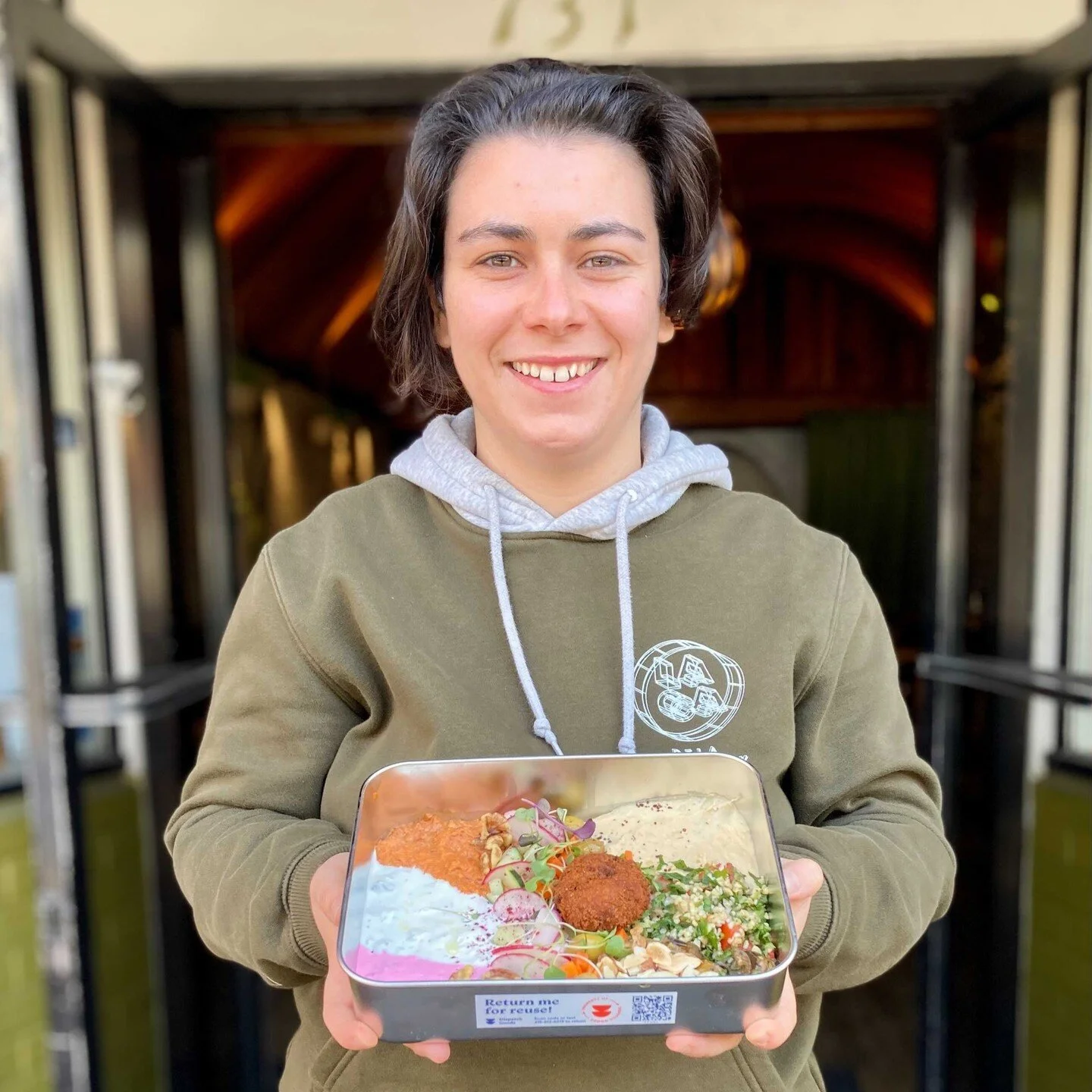 Today we&rsquo;re celebrating the stellar @dispatch_goods team who&rsquo;s been named a finalist for The Reusies - an award celebrating businesses that provide services that keep reusables circulating in our economy. 🌎

We&rsquo;re proud to partner 