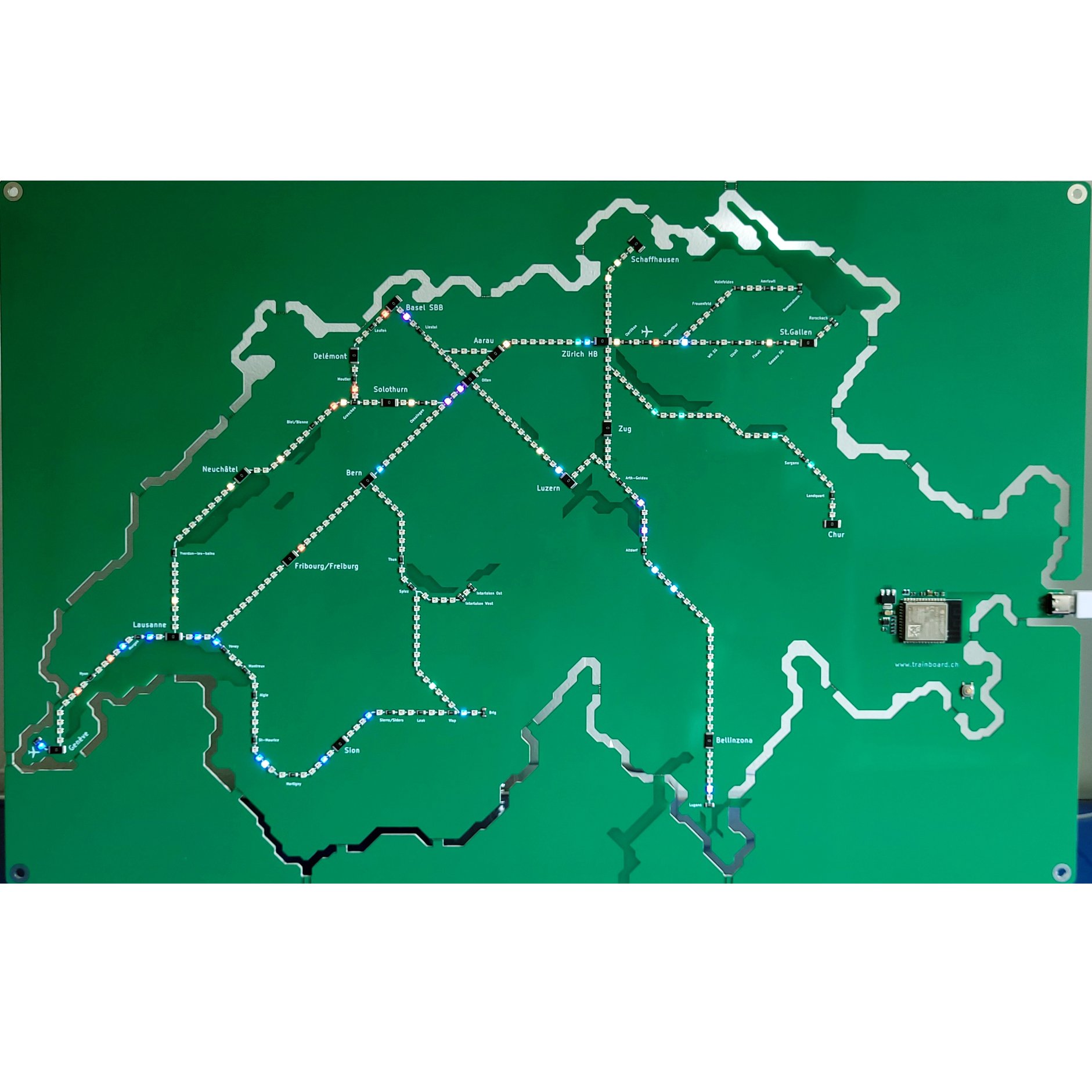 trainboard_pict_square.jpg