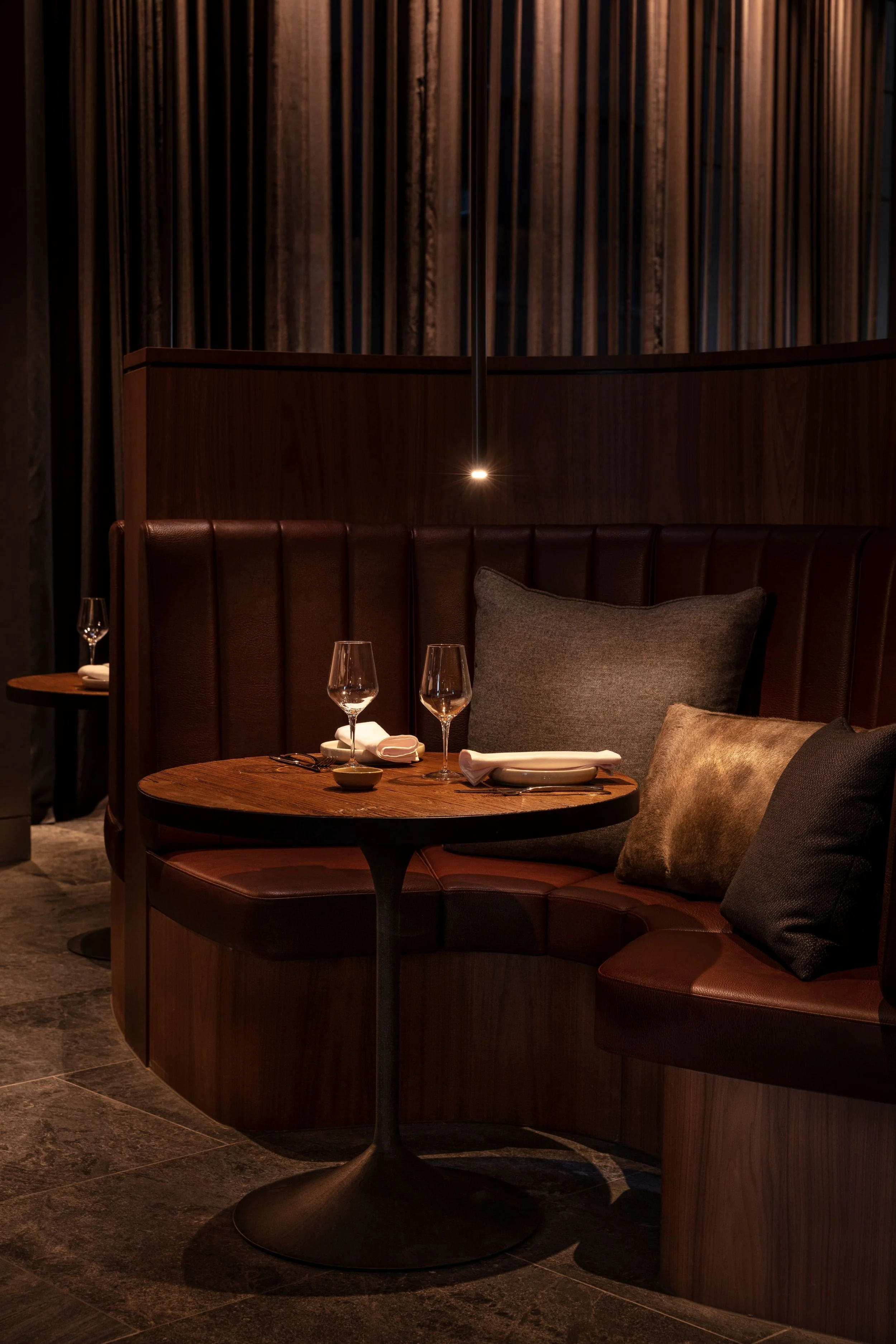 La Madonna_The dining room has plenty of cosy spots.jpg
