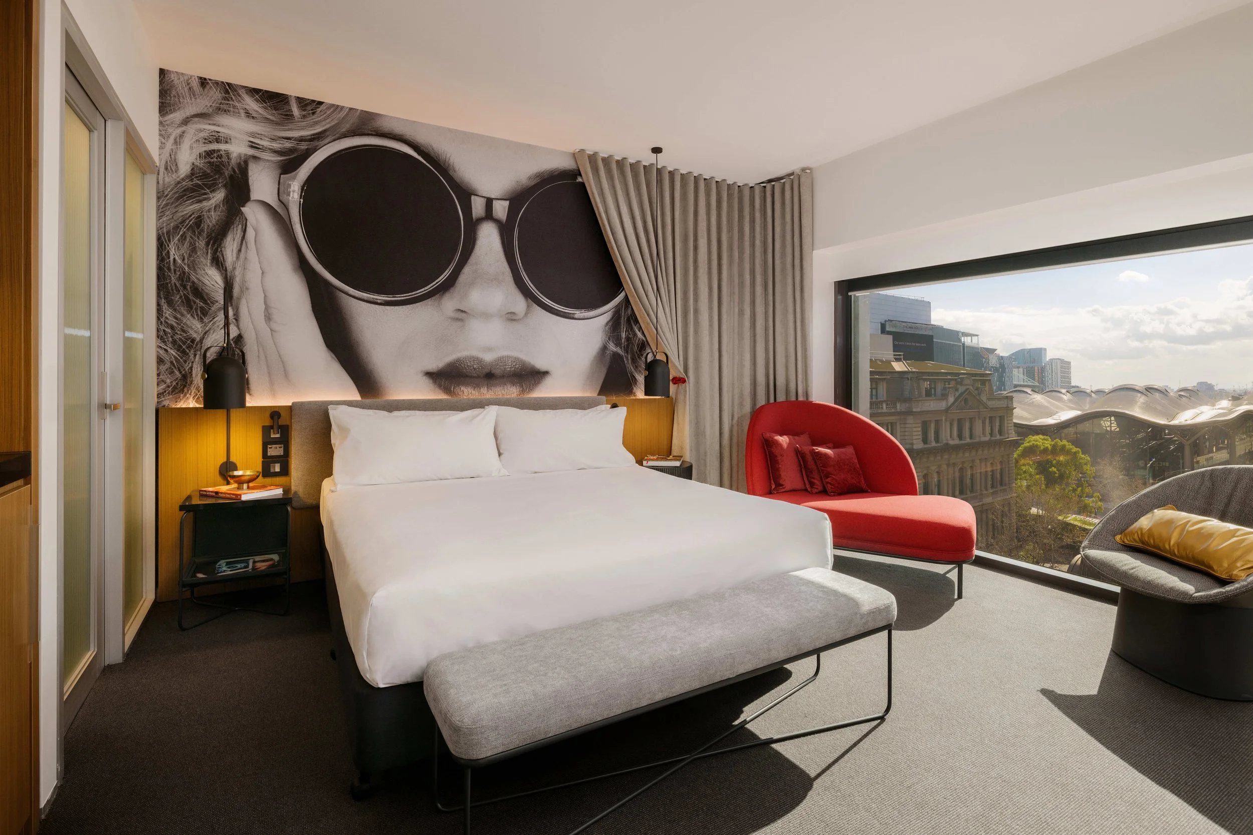 Hotel Indigo Melbourne on Flinders_1 Bedroom Suite.jpg