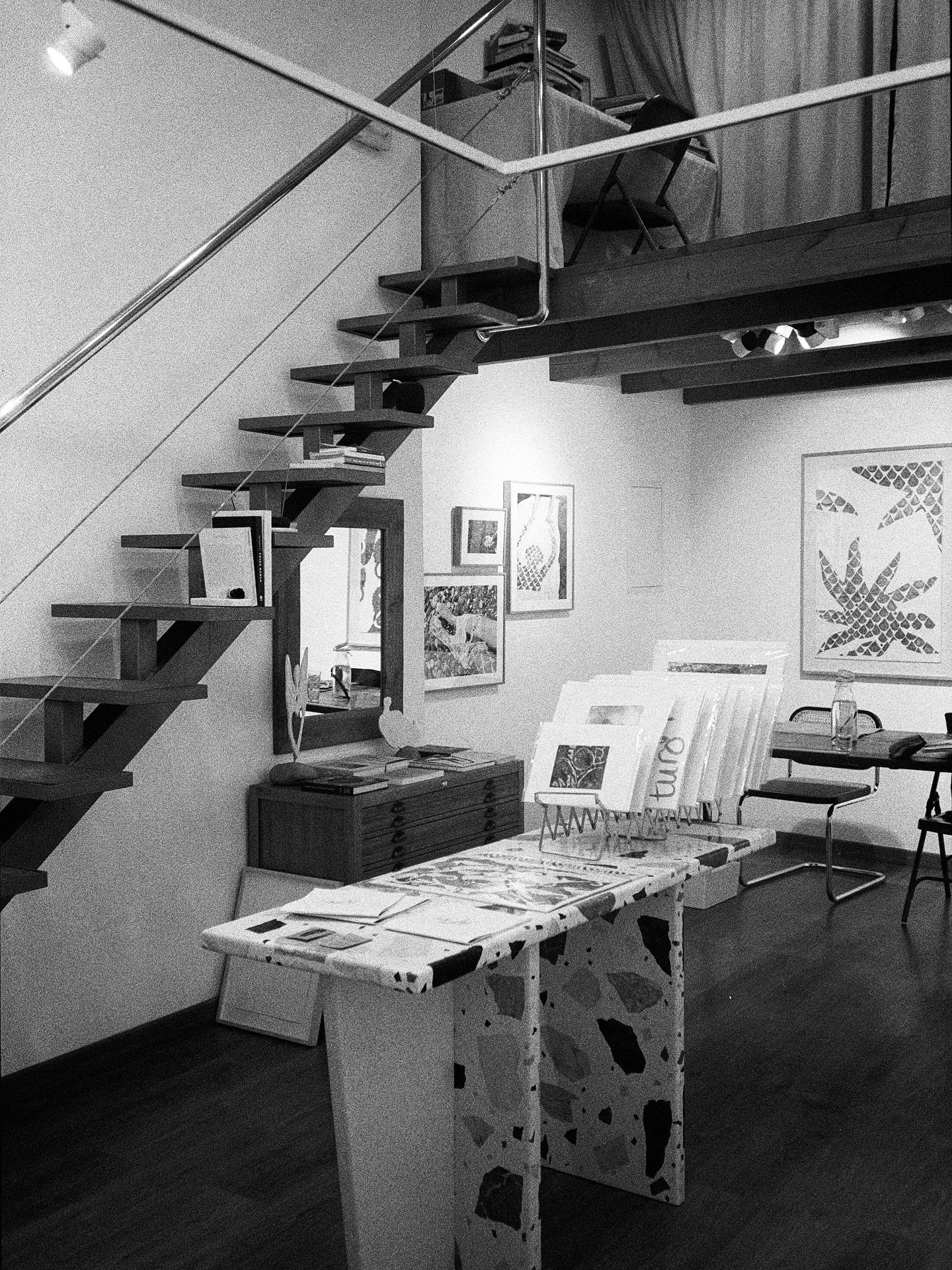 Black and white week to match the nonstop rain 🌈
Andalusians avoid the streets when it&rsquo;s wet, but if you&rsquo;re visiting from abroad, bring your umbrellas and come see us :)