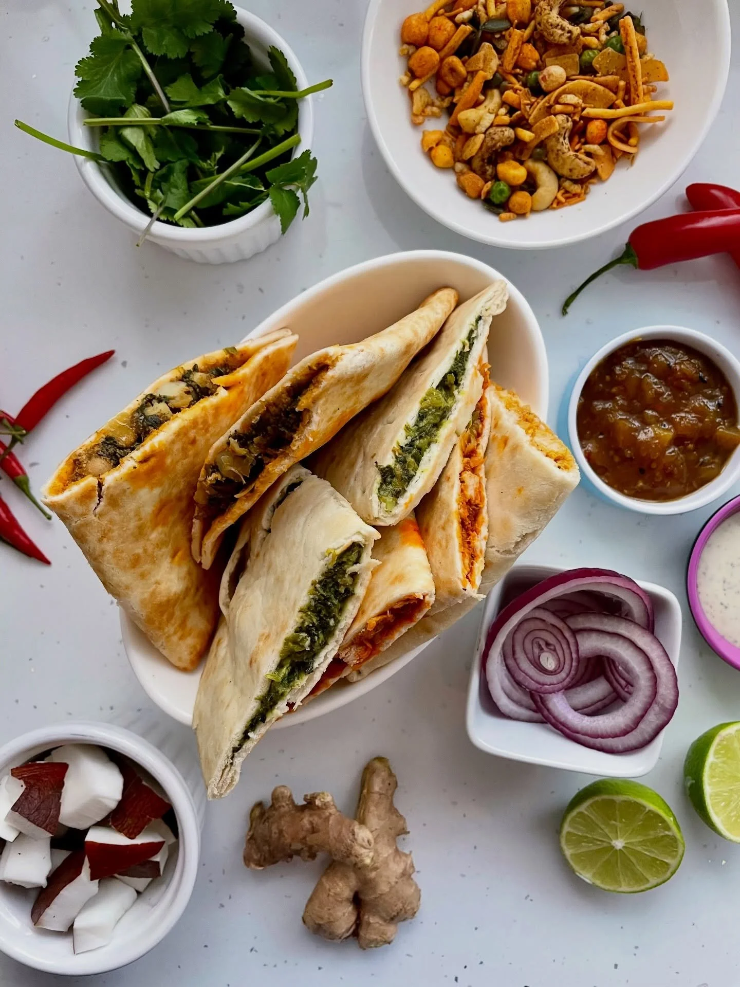 Why can&rsquo;t every weekend be 4 days?? We hope your bank holiday weekend is full of friends, laughter, and plenty of yummy goodies 🍽️🍫🫓
&bull;
&bull;
Tuk In Curry in Naans available in CoOp, NISA, Morrisons, Tesco, Spar, Rontec, WHSmith, One St