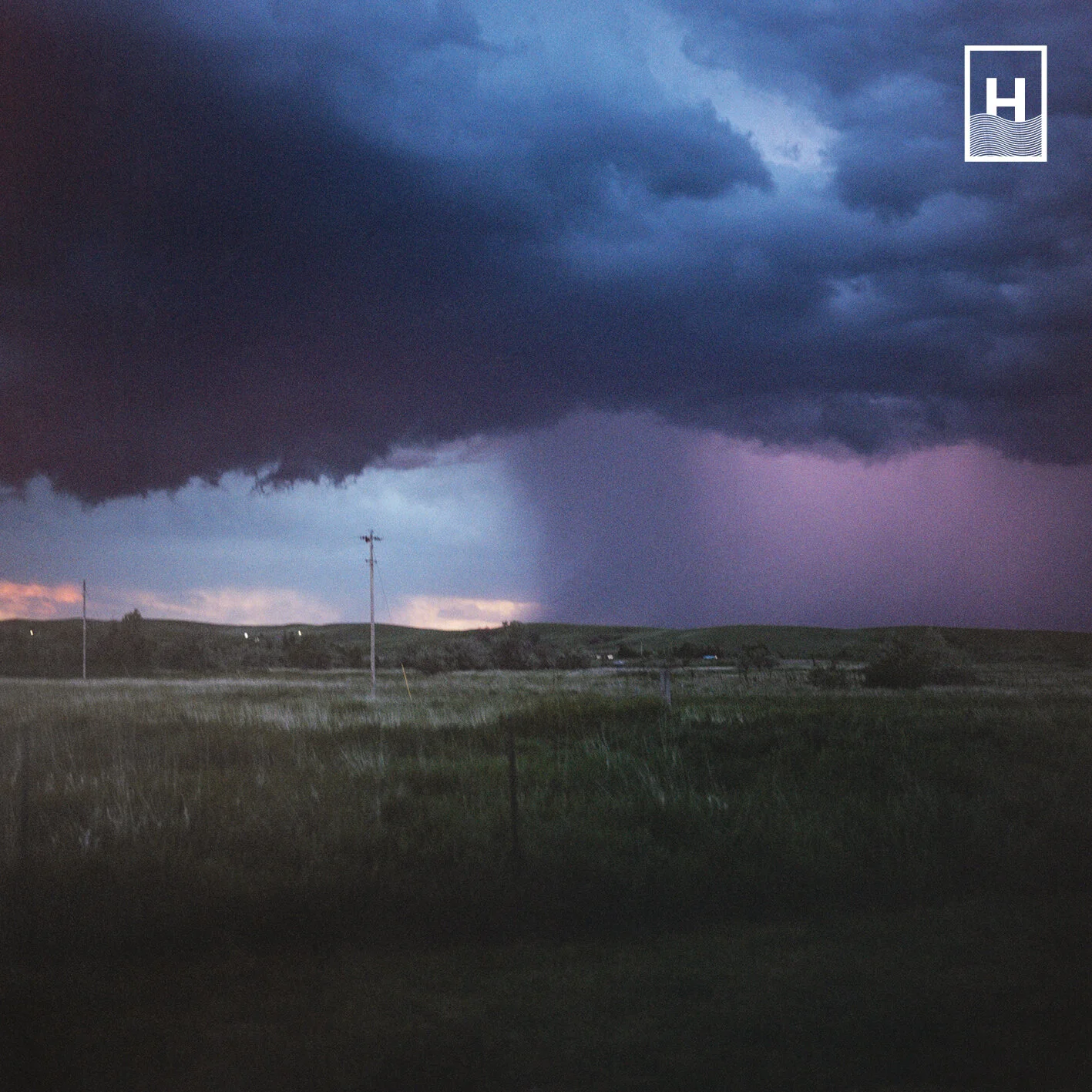 HR04_COVER.jpg