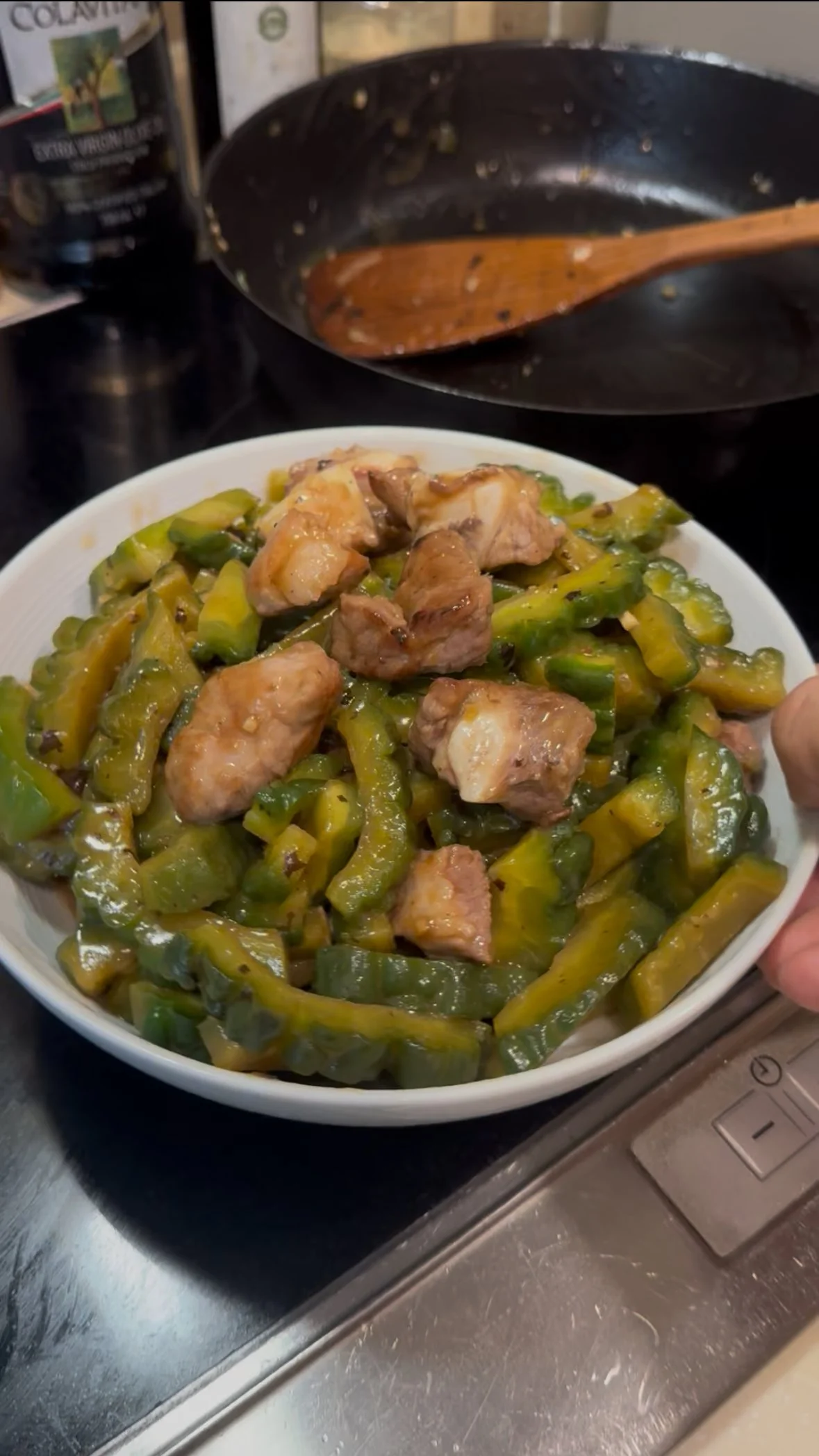 【豆豉涼瓜炆排骨】涼瓜唔苦有秘訣 餸人水