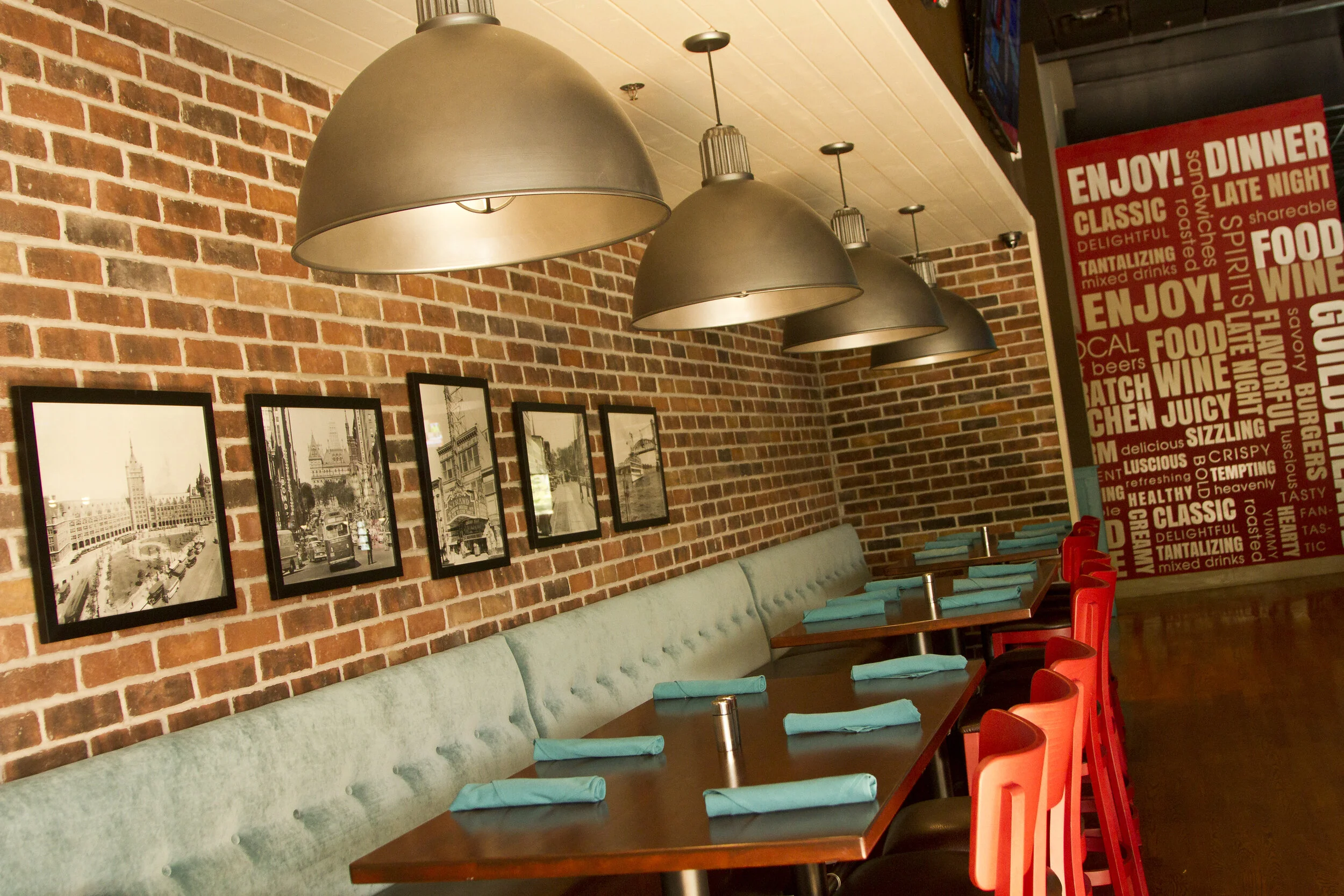 City Line Bar & Grill