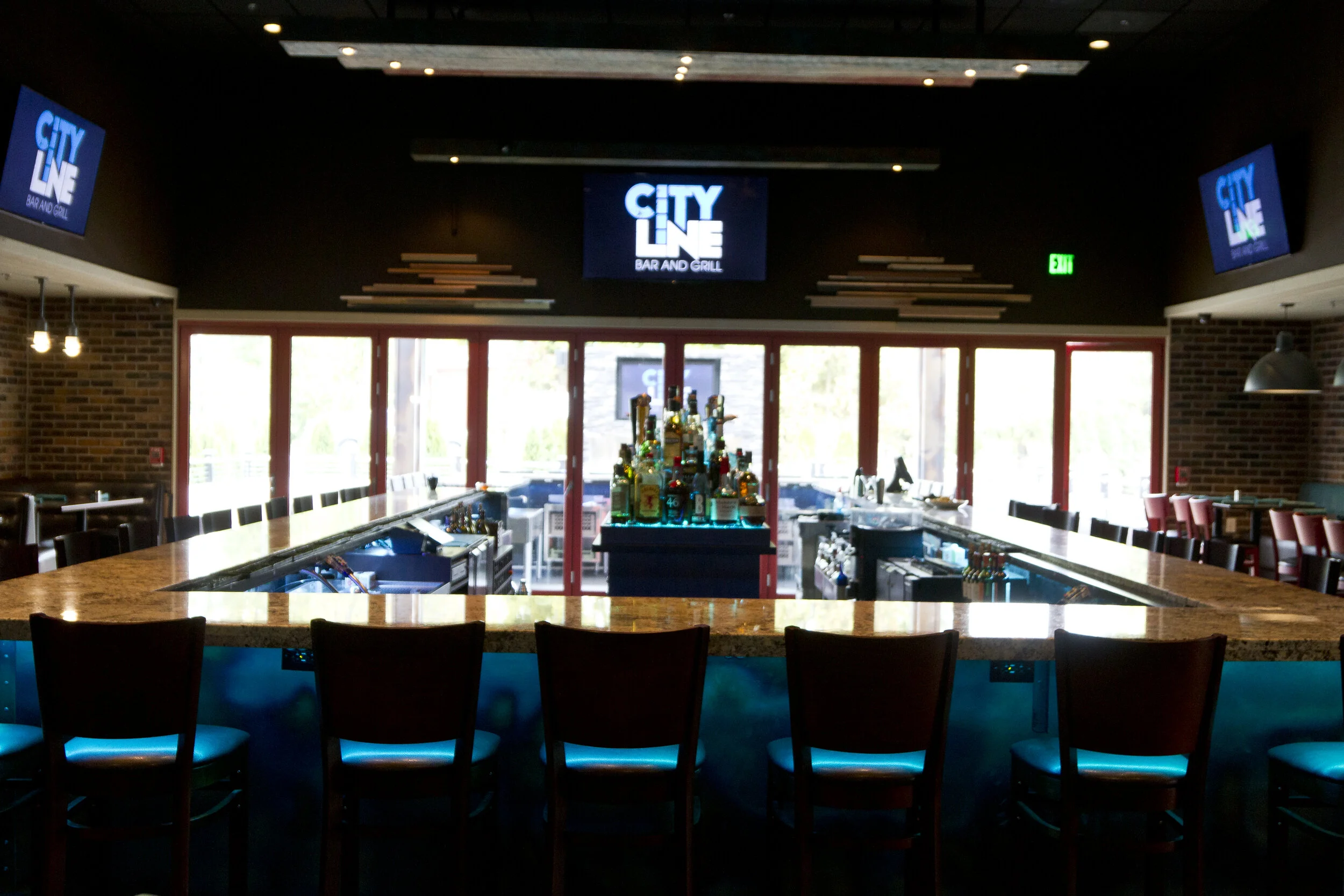 City Line Bar & Grill