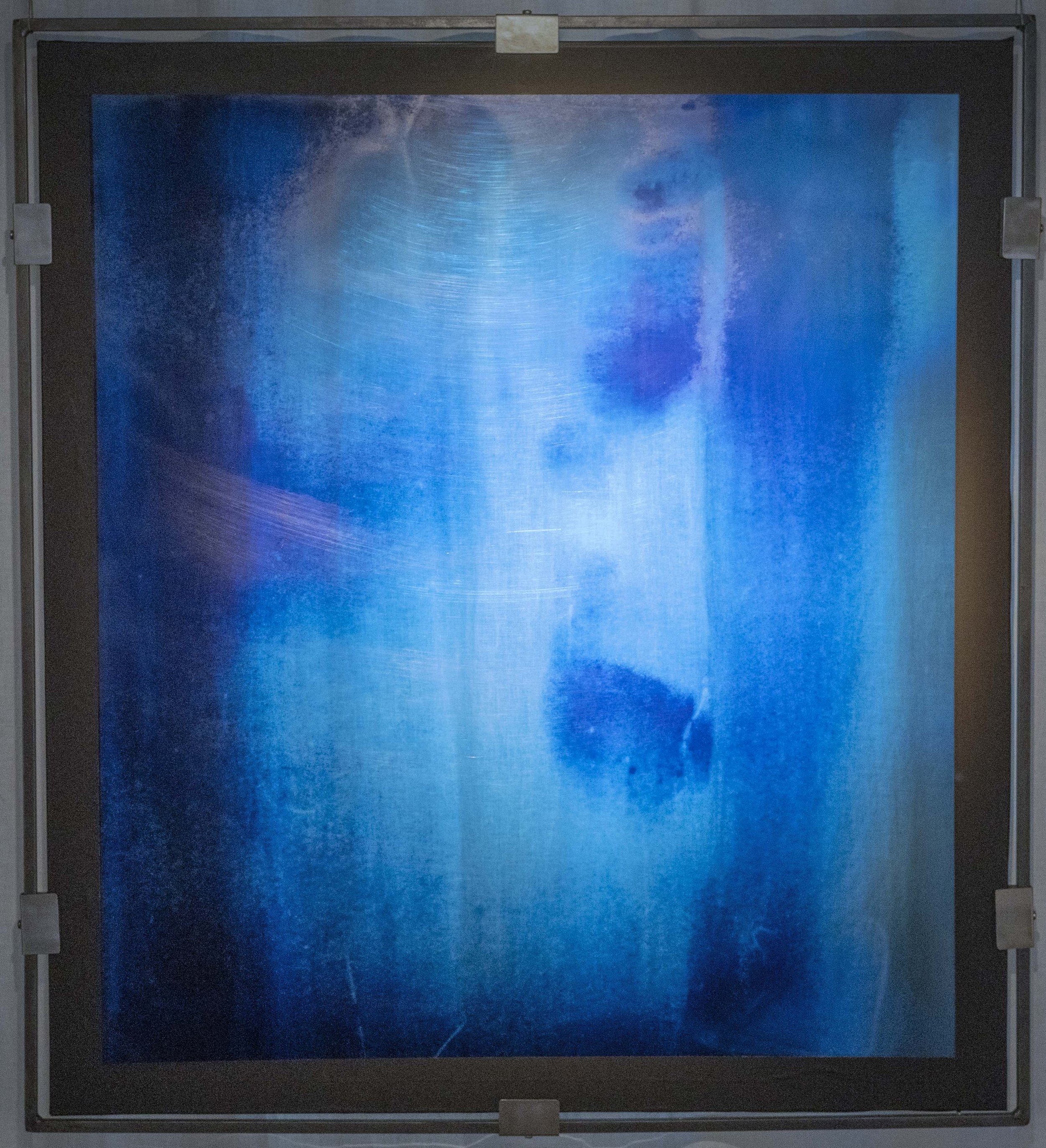 Echo Of One (85 x 93 cm)