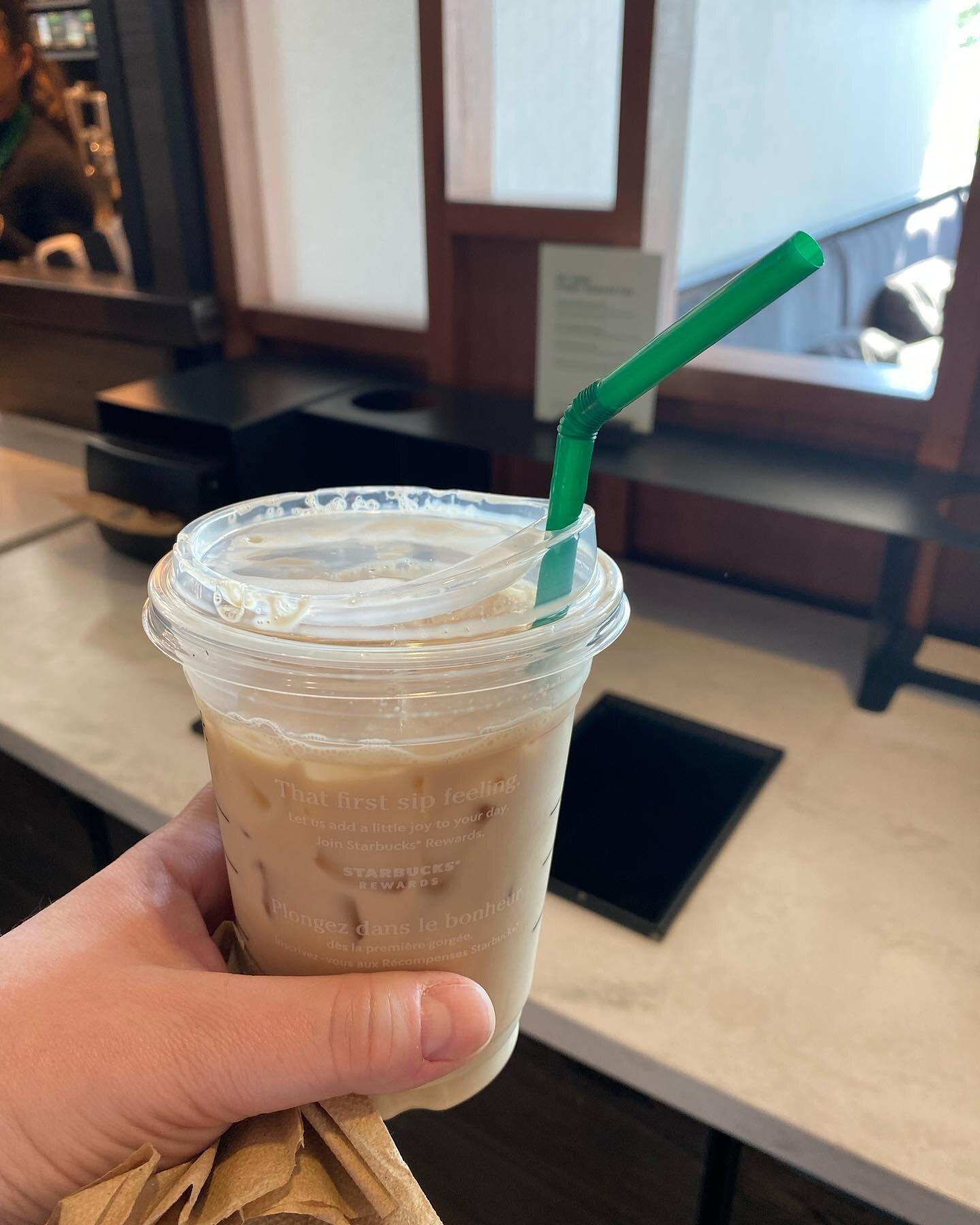 Canadian Starbucks is NOT just like American Starbucks. They have bendy straws. 

#starbucksonthego #travel #internationalstarbucks #chaiislife #canada