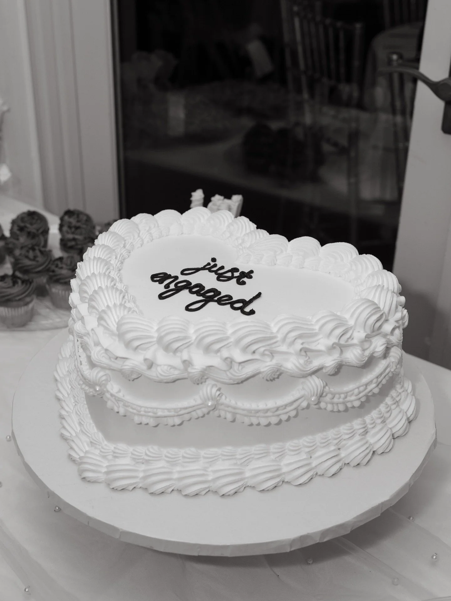 Engagement party details 🤍

Venue: @thepleasantvillemanorevents 
.
.
.
Westchester Engagement Photographer | CT Engagement Photographer | NYC Photographer | Engagement Session