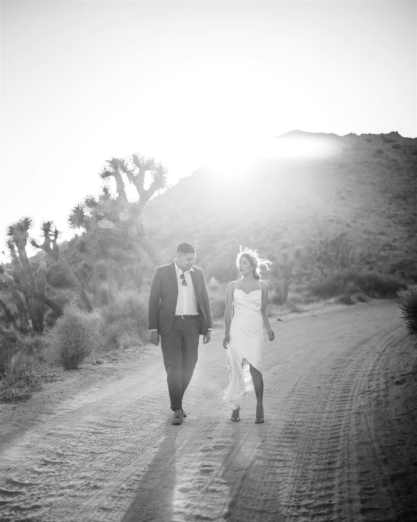 Every time we are back in California, we simply cannot get over the light. How stunning are Madai and Hector bathed in that evening glow in Joshua Tree? These were shot on a mix of digital and 35mm film. 

#joshuatreenationalpark #joshuatreewedding #