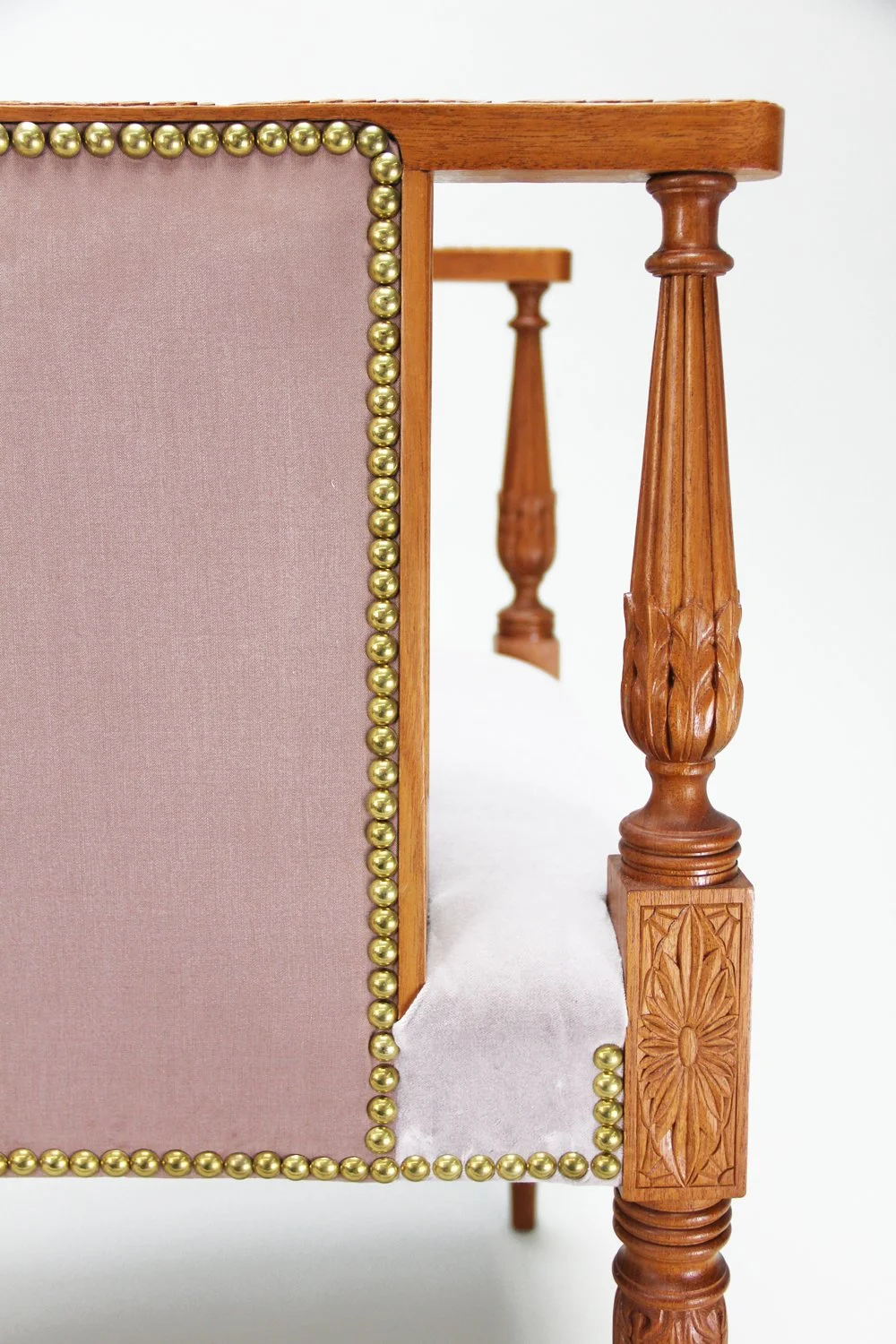 LittlePinkArmChair_CarvingDetail_AspenGolann.jpg