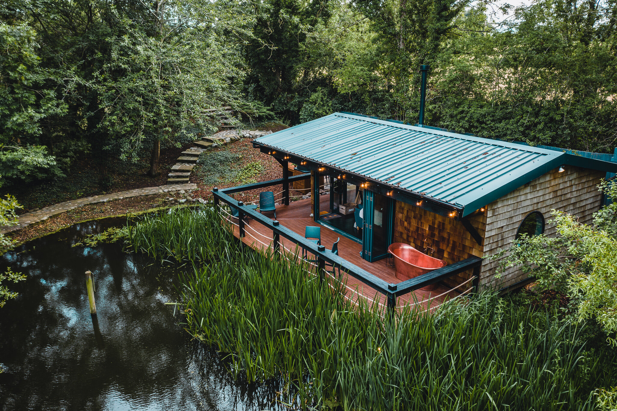 Lakehouse, cabin, copper bath, staycation, Chester