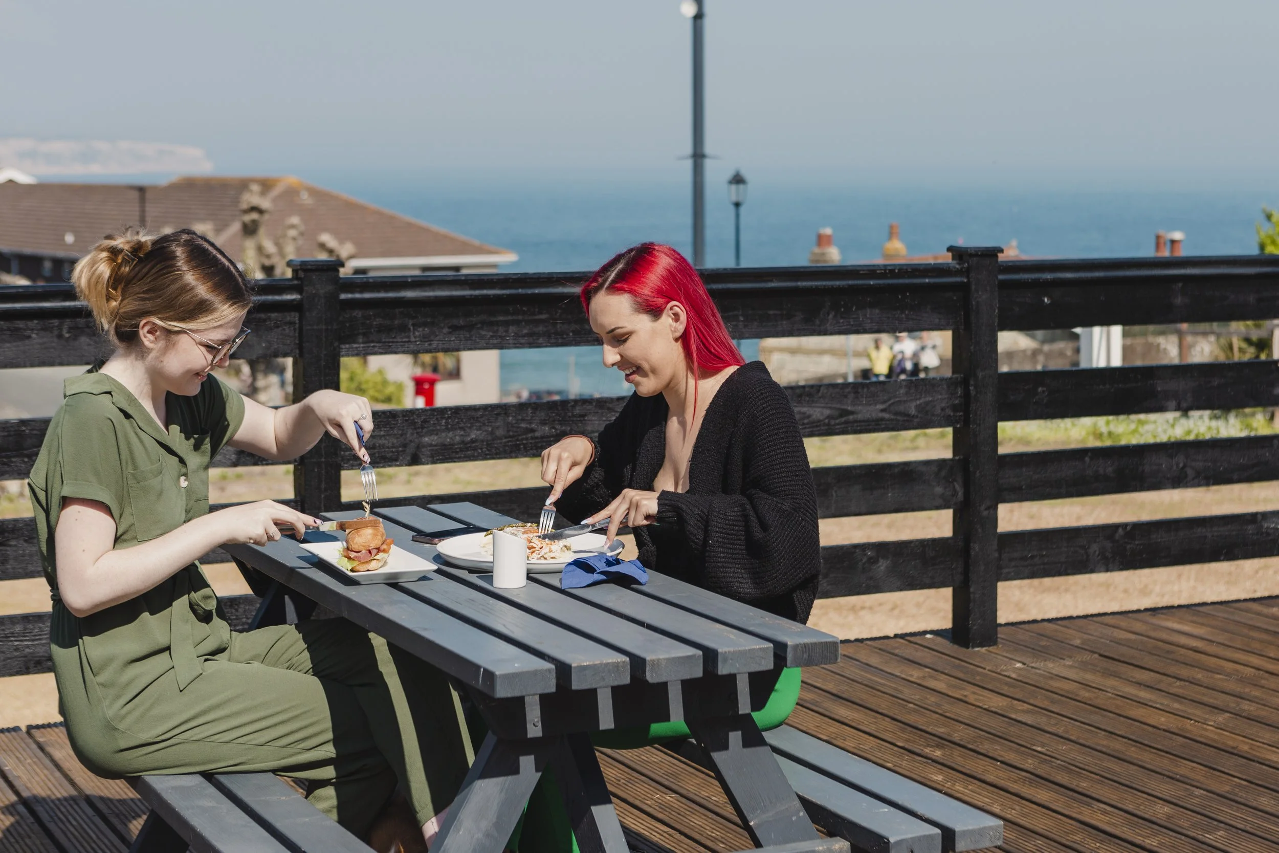 decking-2_52026324975_o.jpg