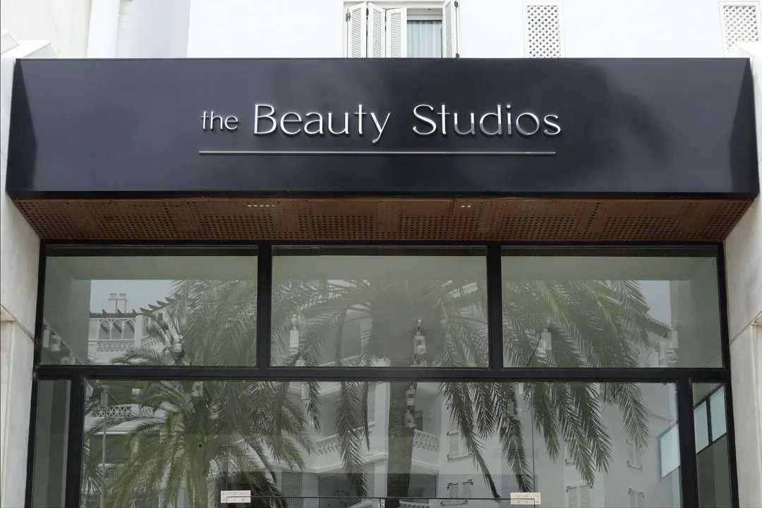 the Beauty Studios salon front ​​​​​​​​
​​​​​​​​
I designed this for @creucreative design challenge