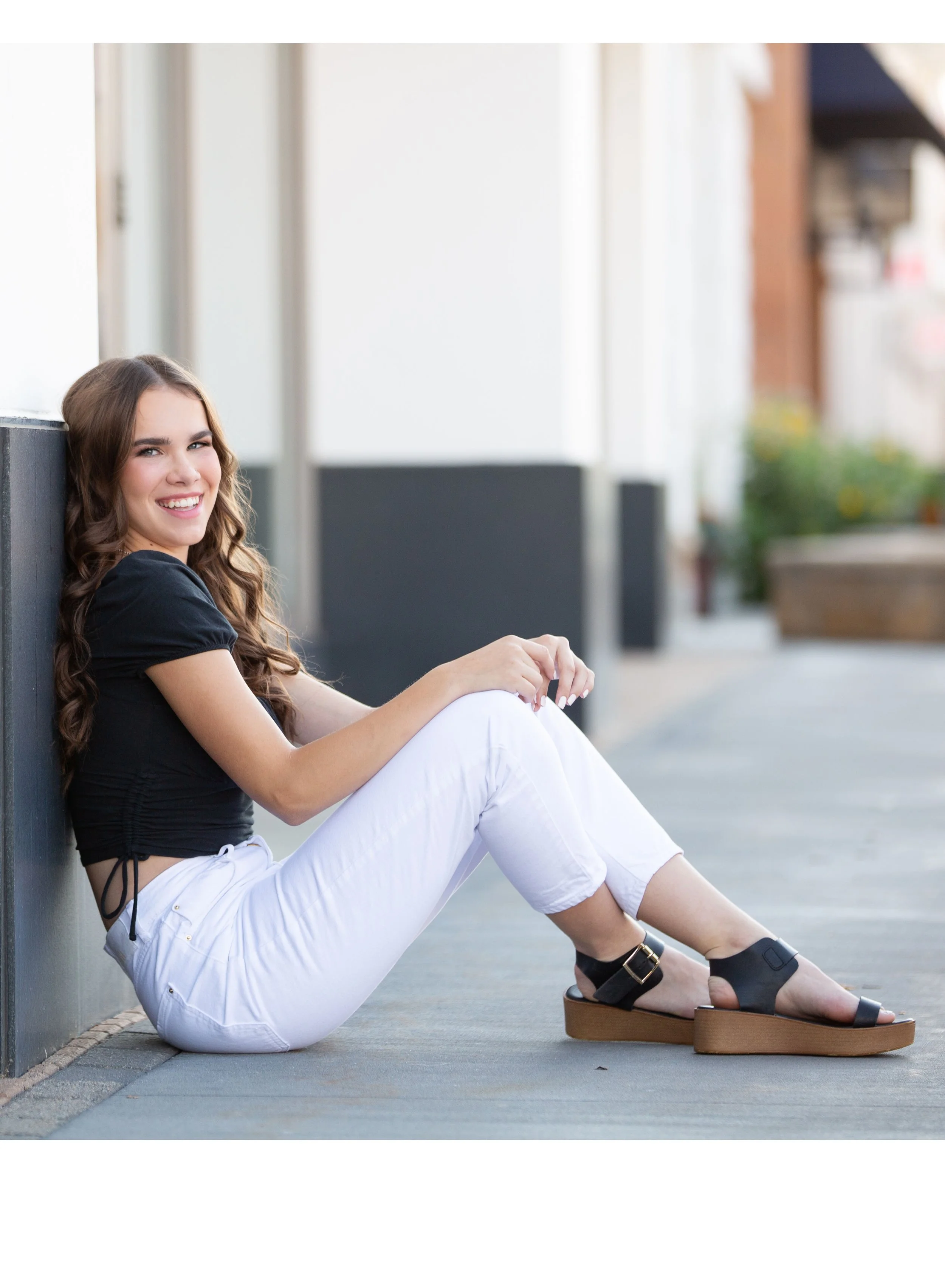 maple grove senior photographer Shoppes At Arbor Lakes