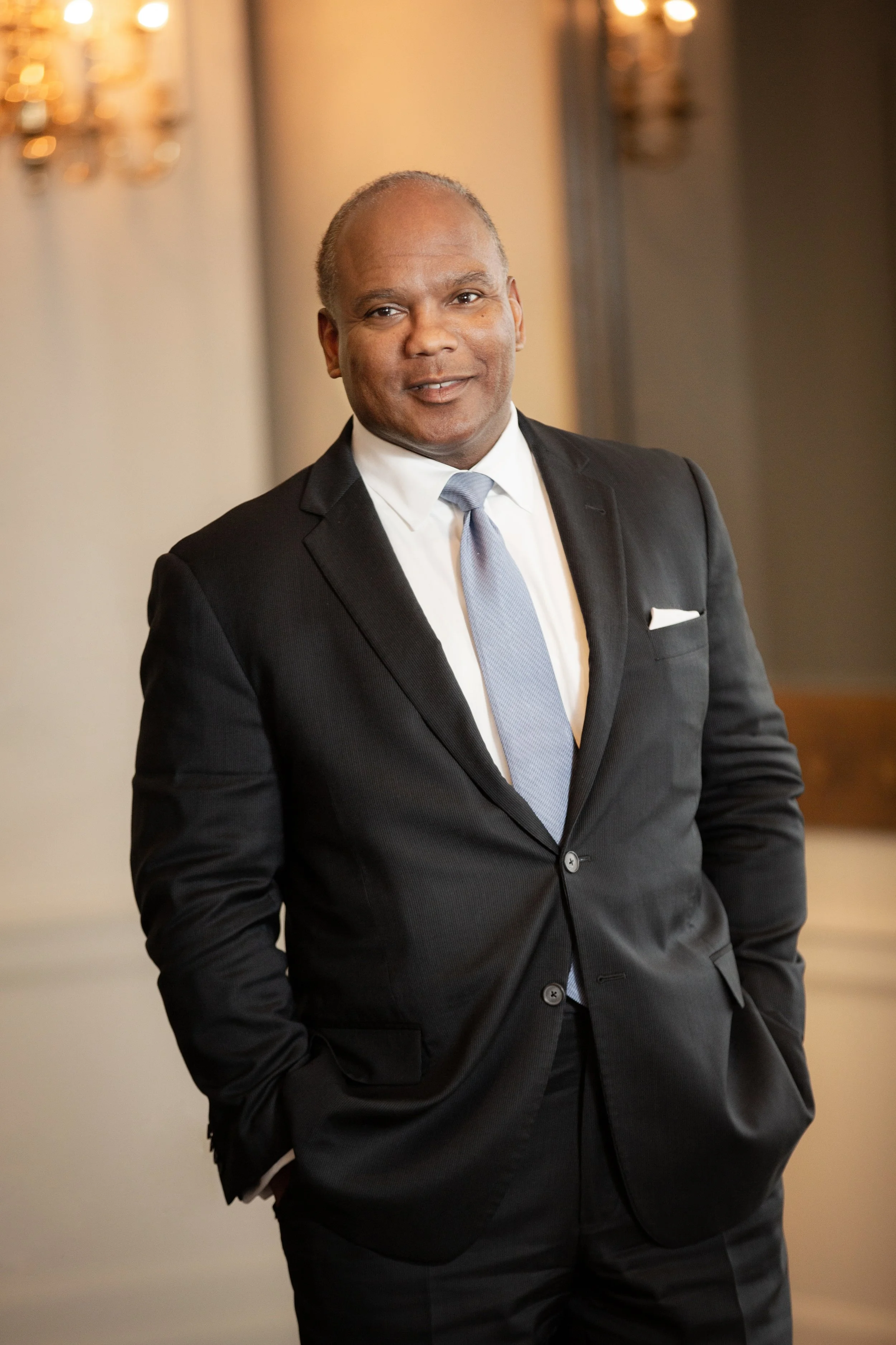 politician headshot in suit maple grove headshot photographer wayzata headshot photographer