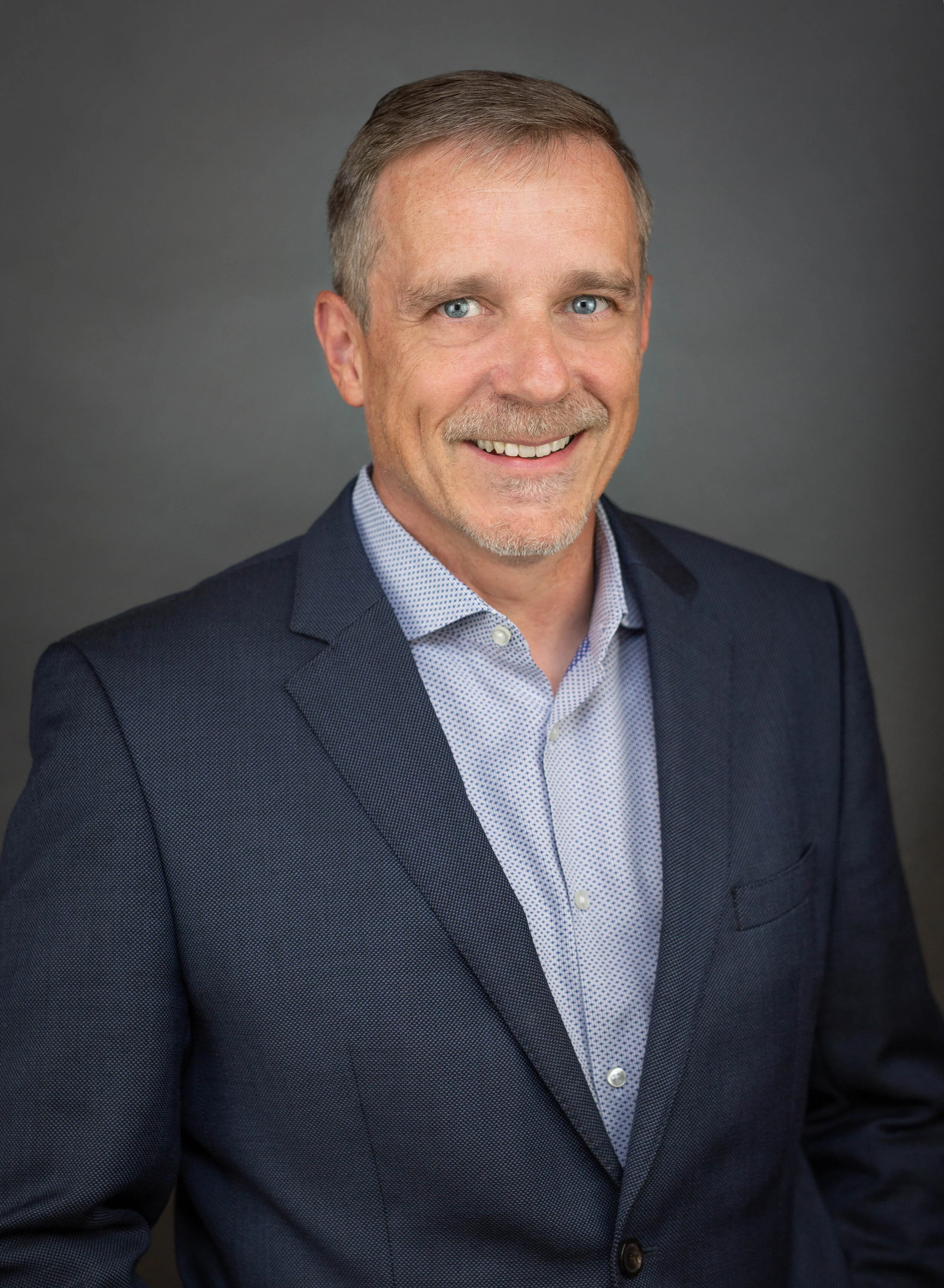 mens corporate professional headshot maple grove  bobeedy photography