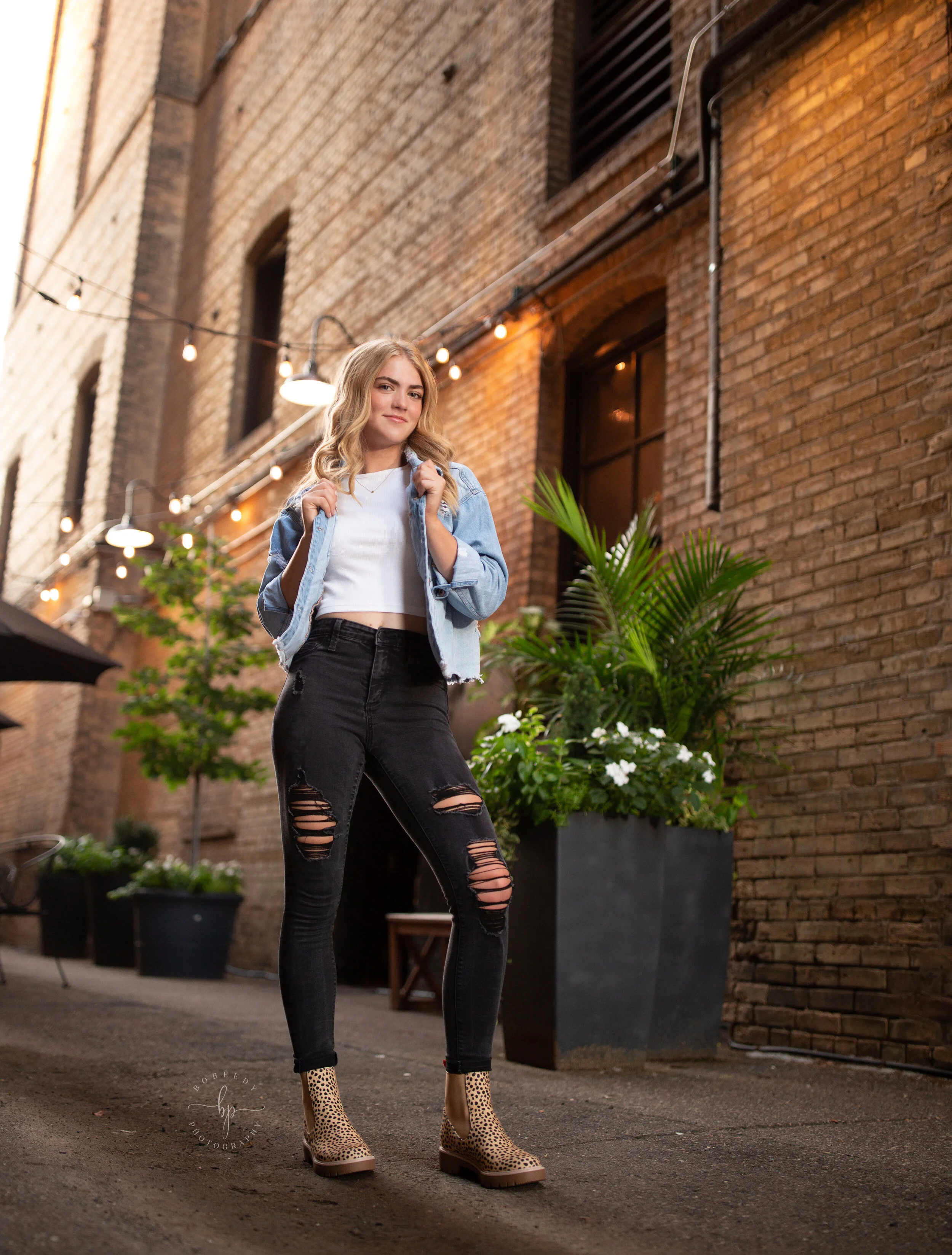 girl senior photos minneapolis bobeedy photography minneapolis photographer