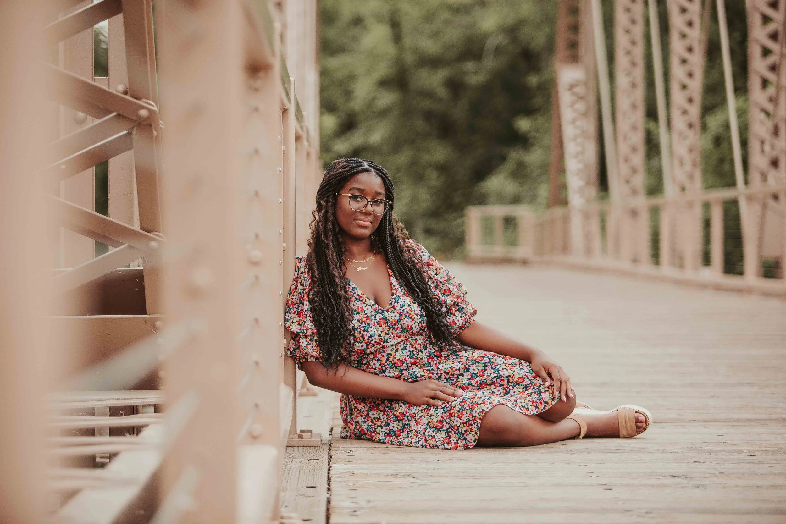 maple grove senior photographer Minneapolis Boom Island